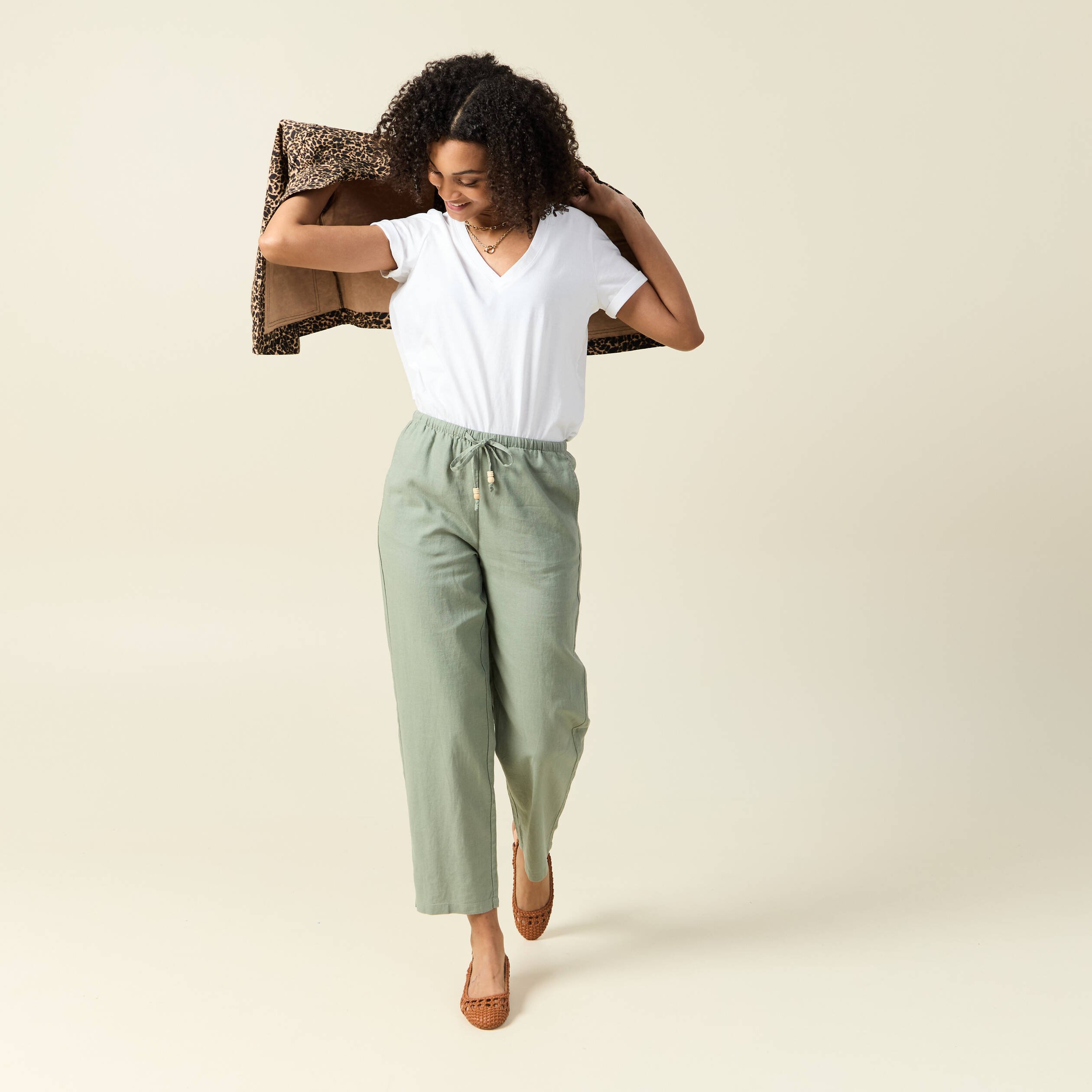 pantalon droit 78eme vert kaki femme Pantalon droit 7/8ème vert kaki femme