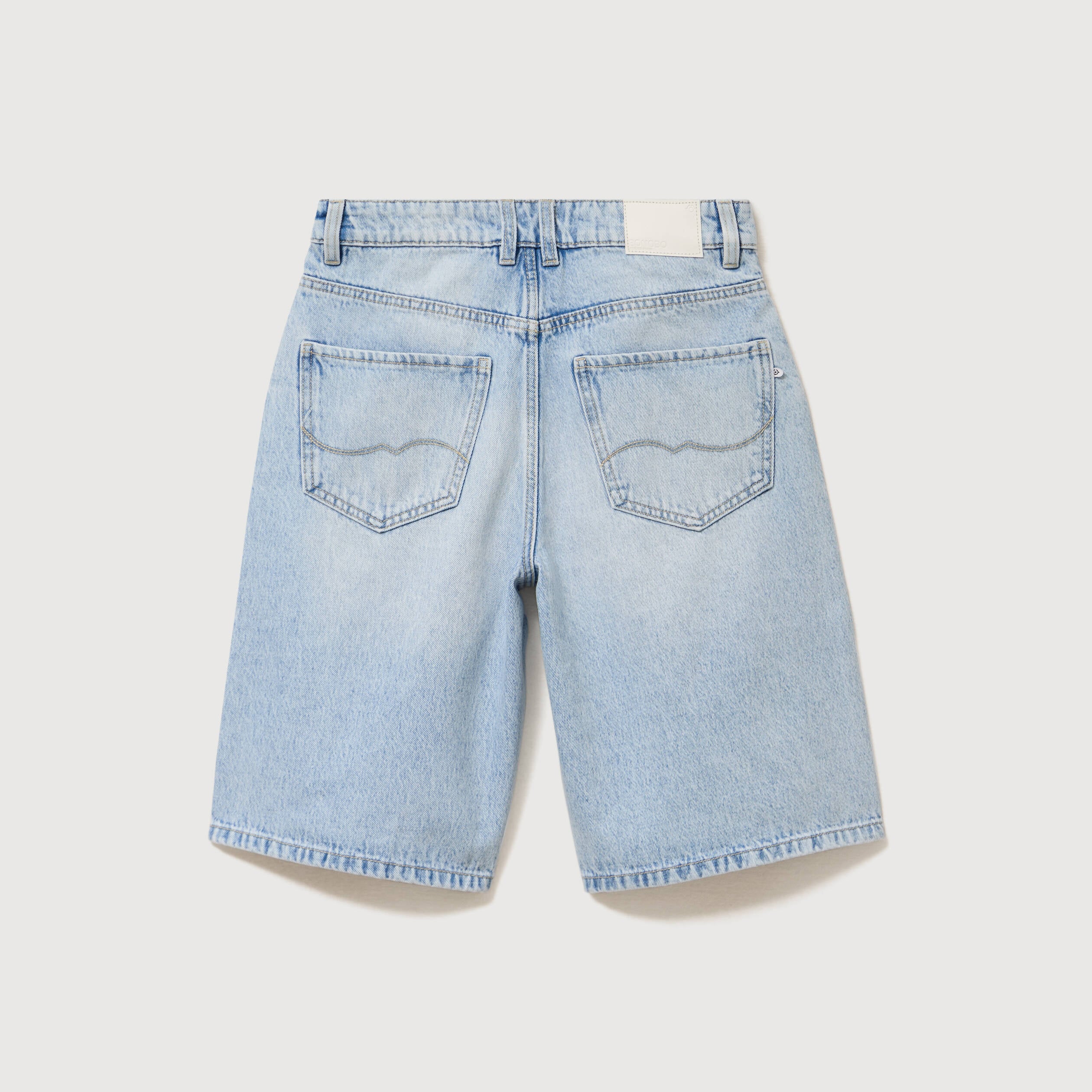 Bermuda large taille haute en coton denim bleach femme