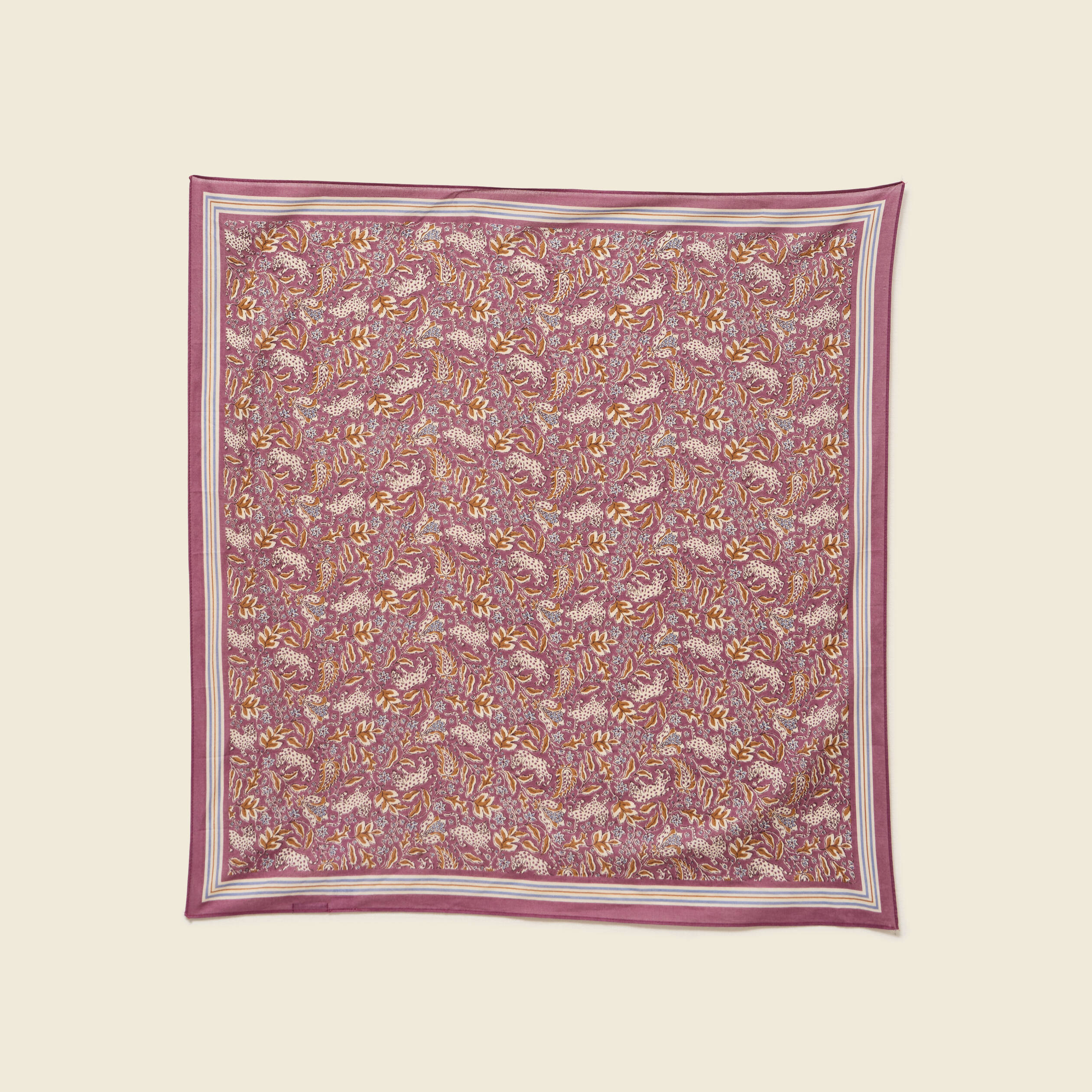 Foulard en coton satin&eacute; bordeaux femme