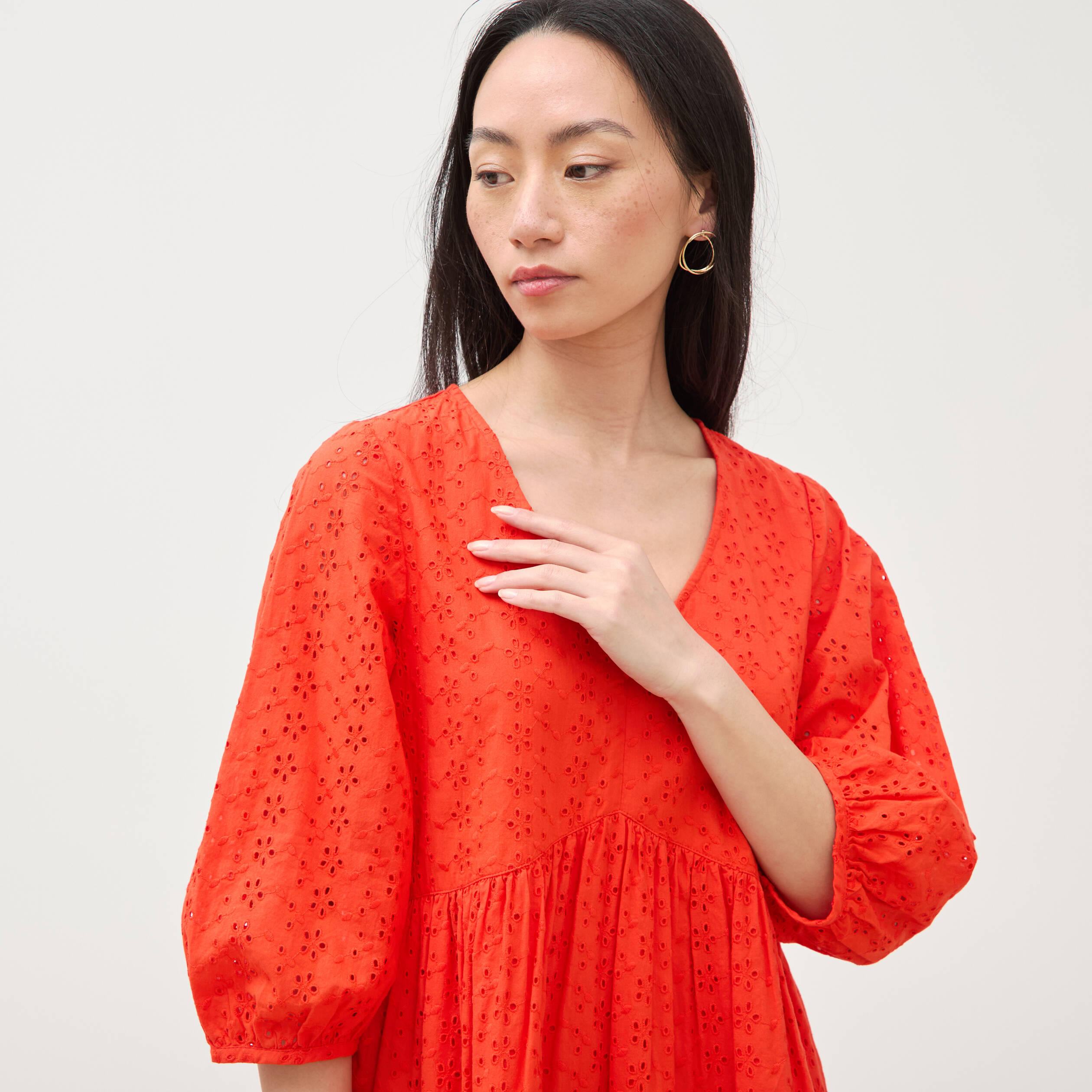 Robe droite courte col v manches 3/4 orange fonc&eacute; femme