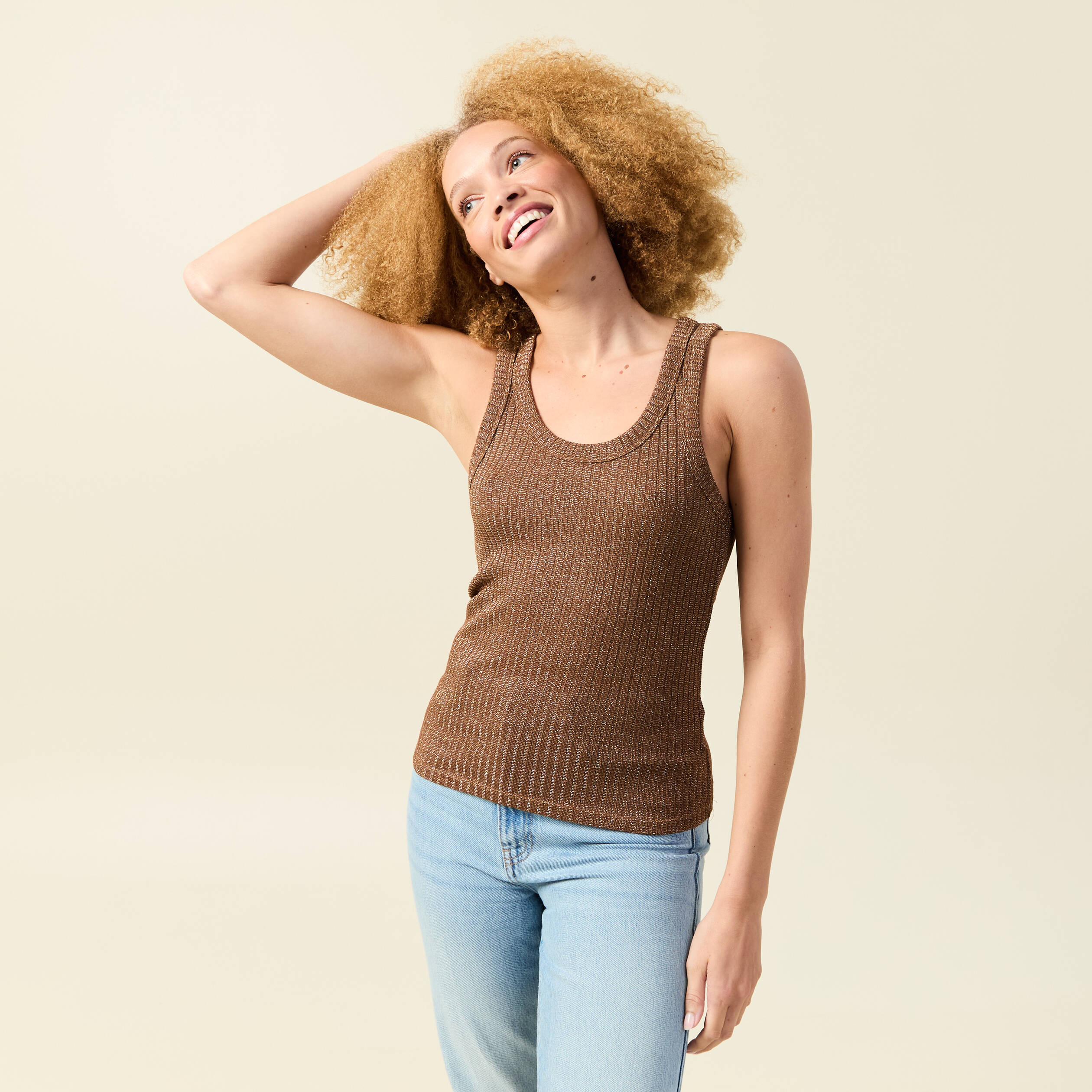 debardeur sans manches marron fonce femme Débardeur sans manches marron foncé femme