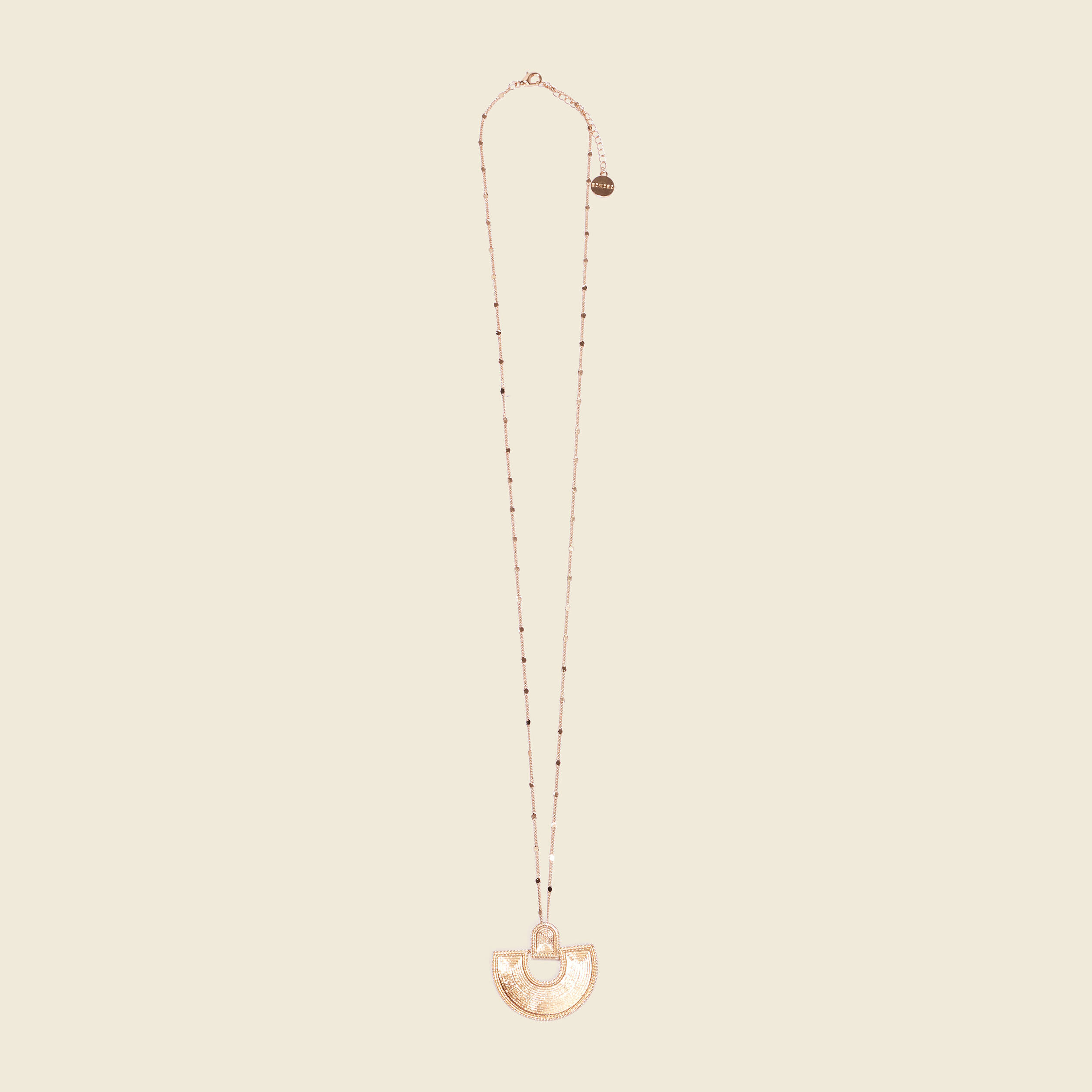 collier avec pendentif couleur or femme Collier avec pendentif couleur or femme