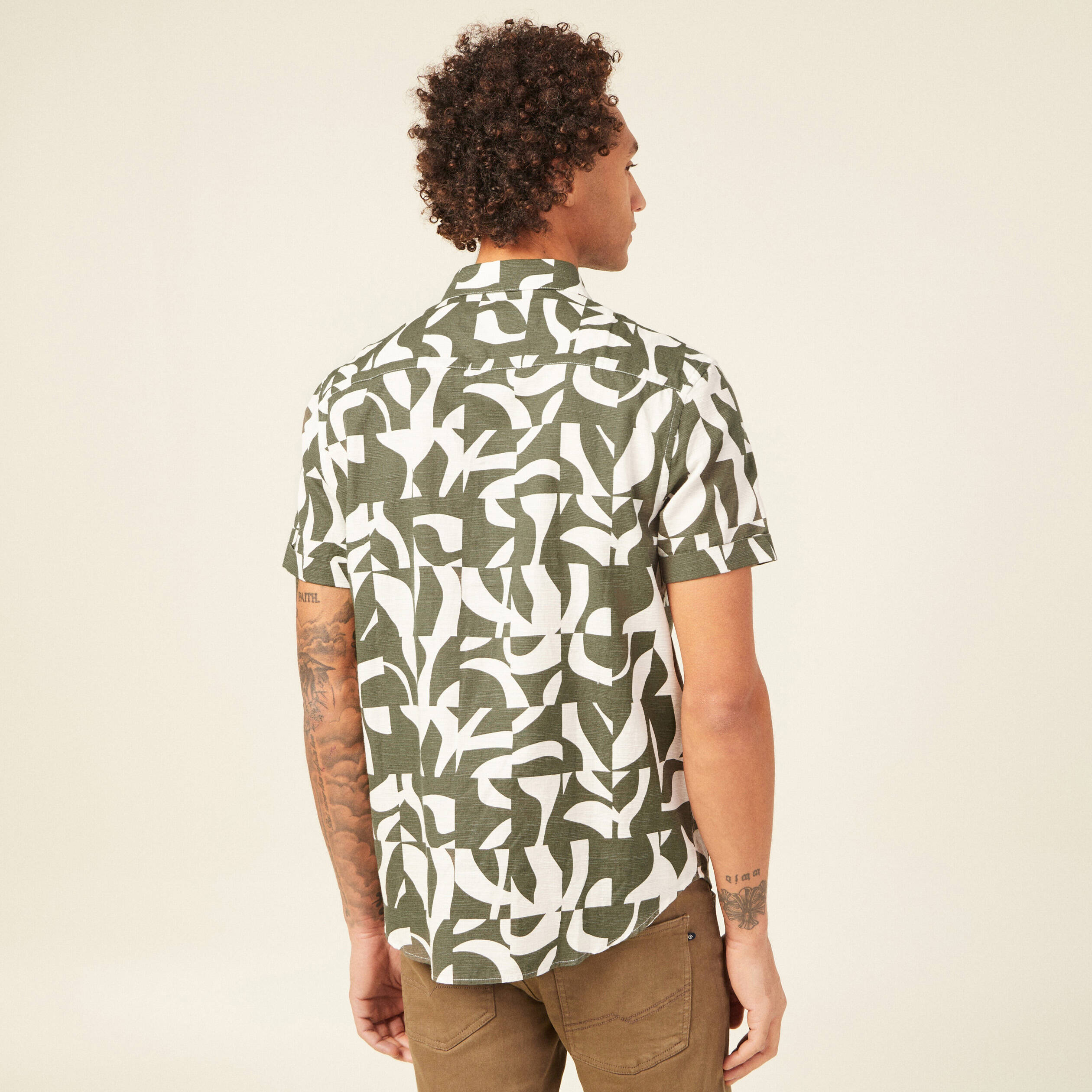 chemise manches courtes vert kaki homme Chemise manches courtes vert kaki homme