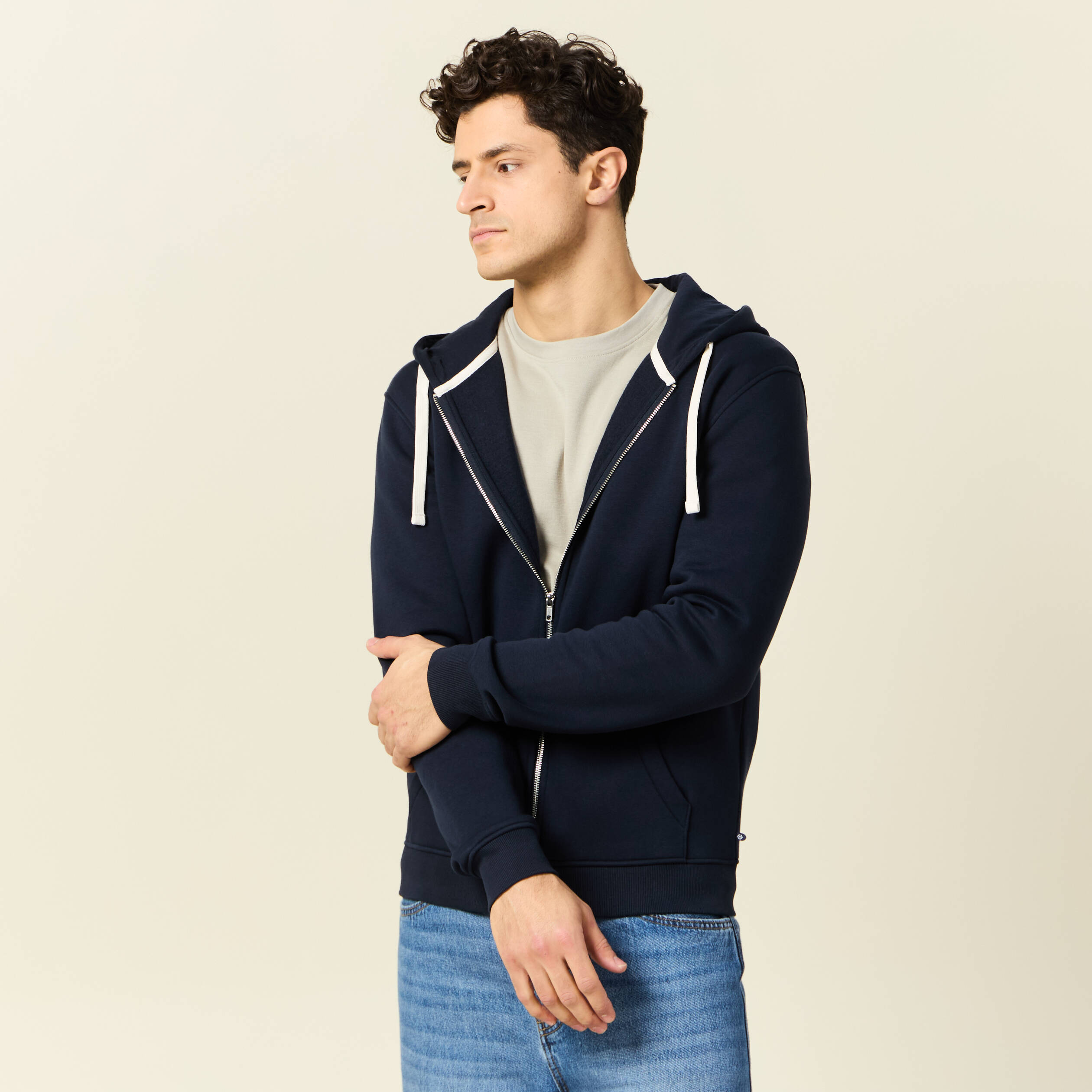 Sweat &agrave; capuche manches longues bleu marine homme