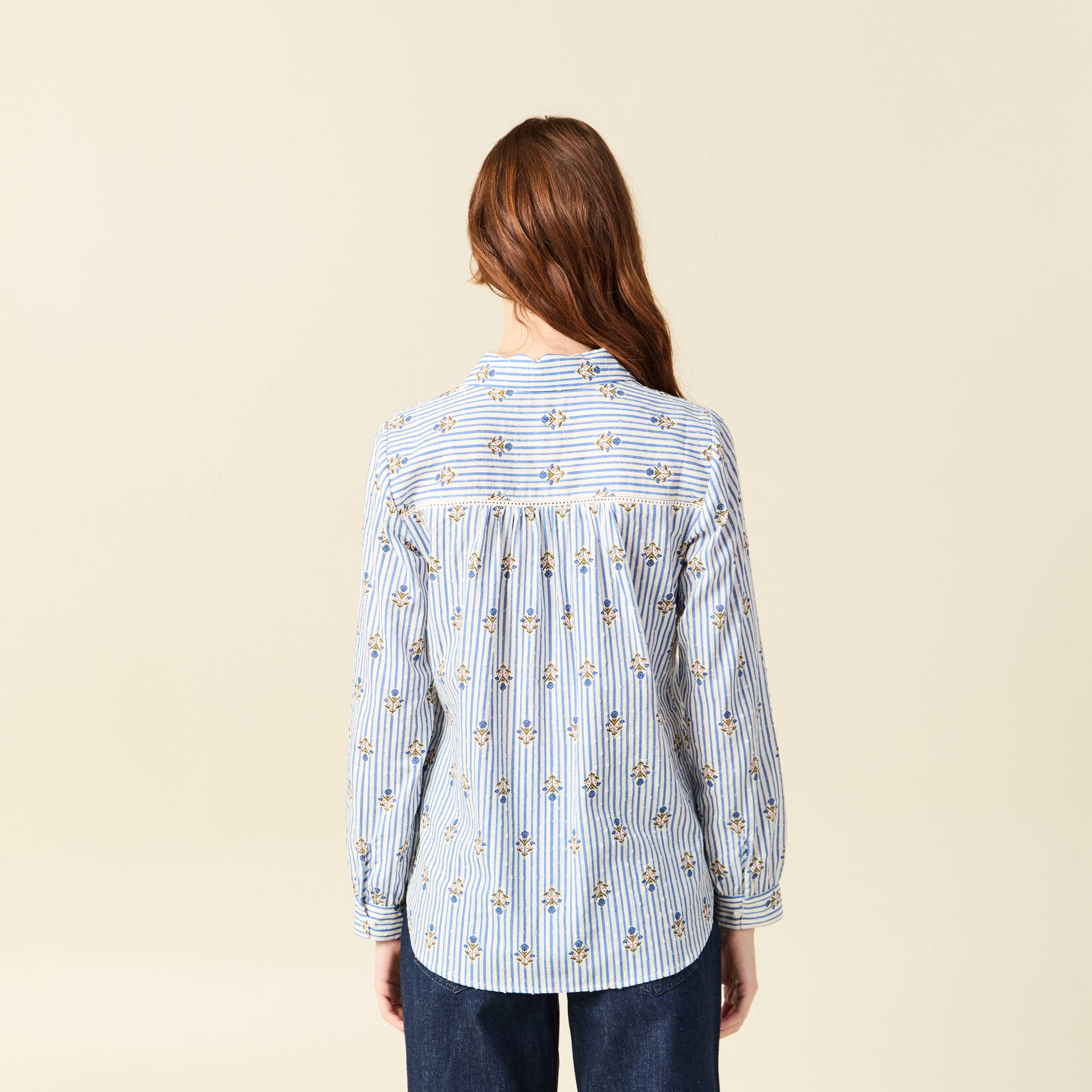 Chemise manches longues bleu ciel femme