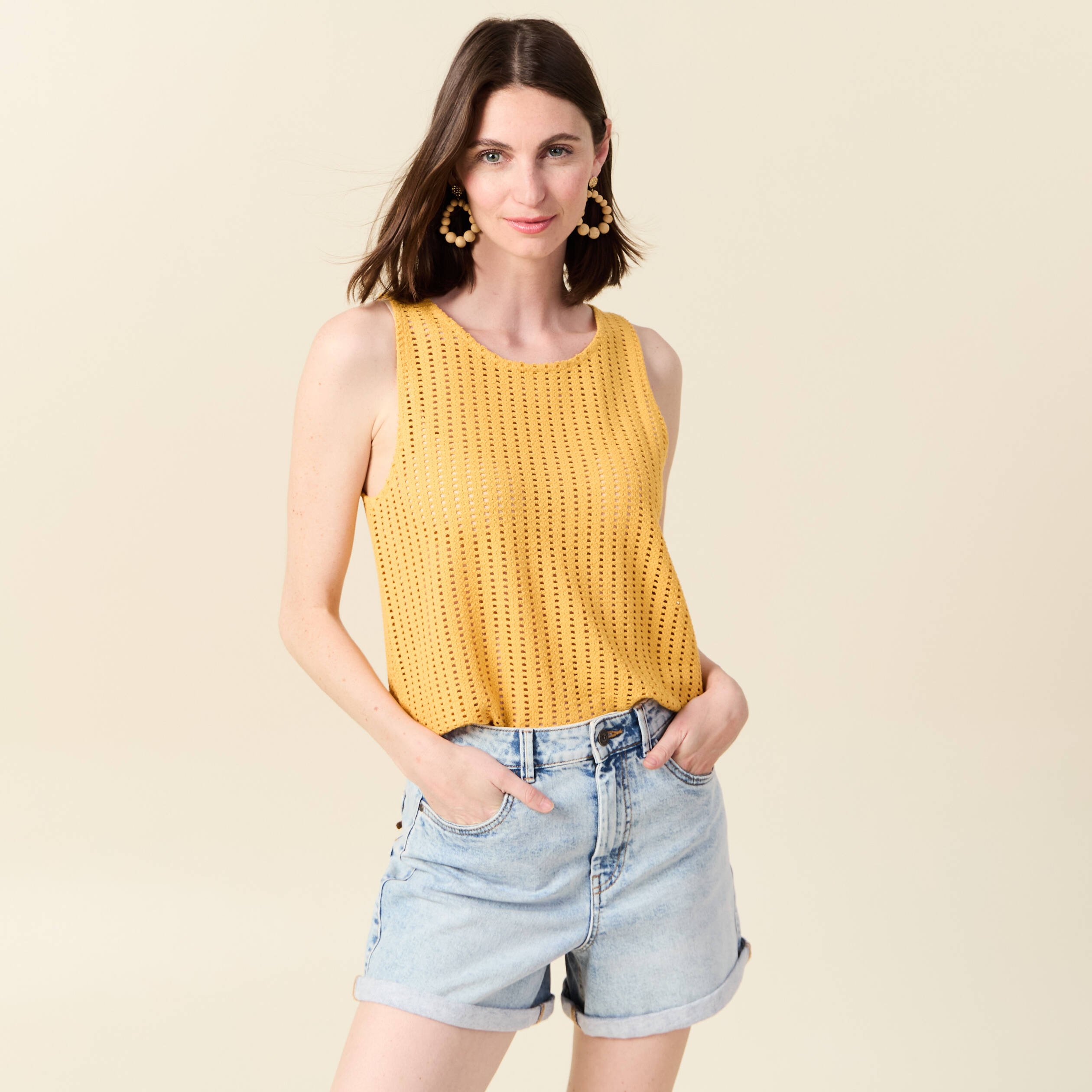 debardeur sans manches ajoure jaune femme Débardeur sans manches ajouré jaune femme