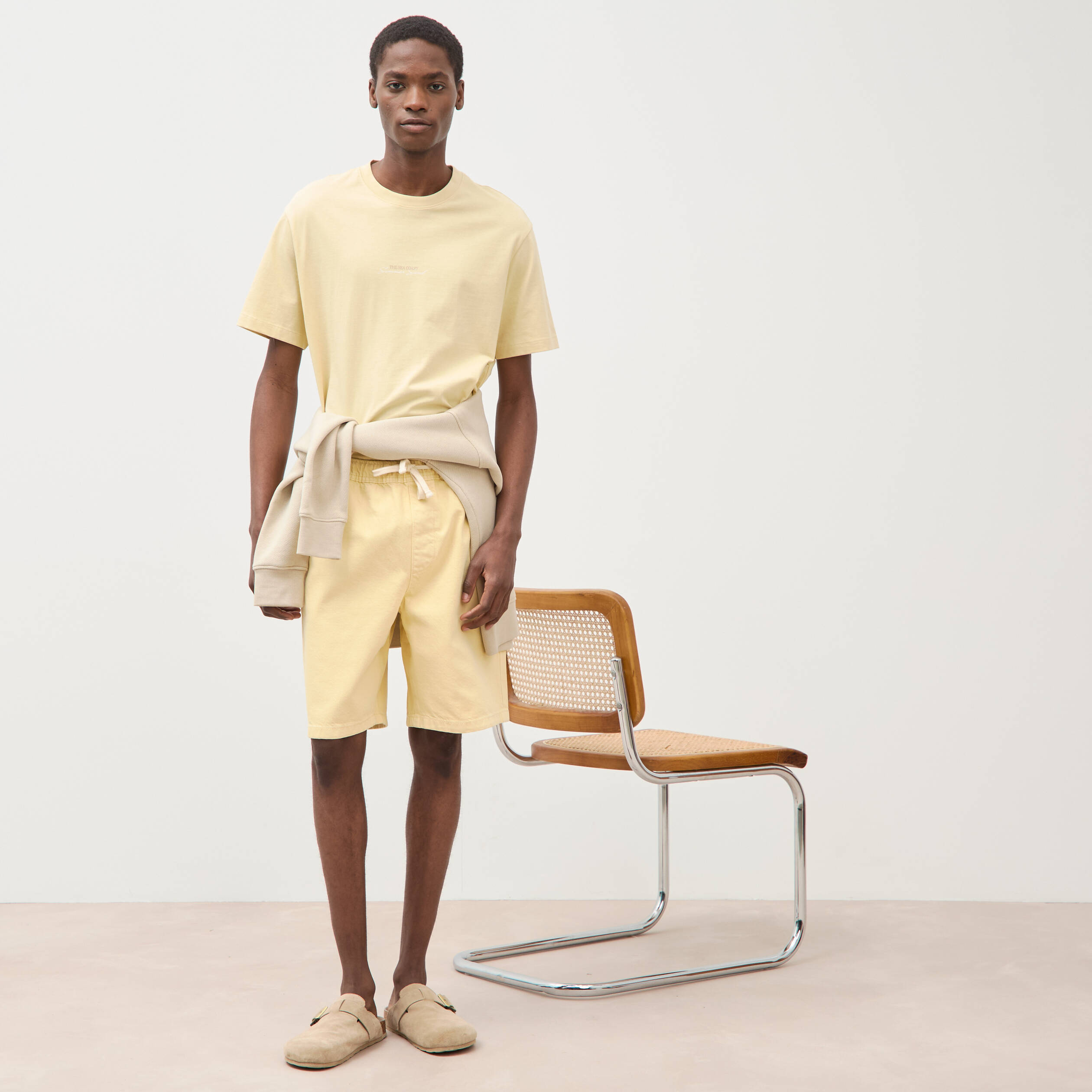 Bermuda en coton jaune clair homme