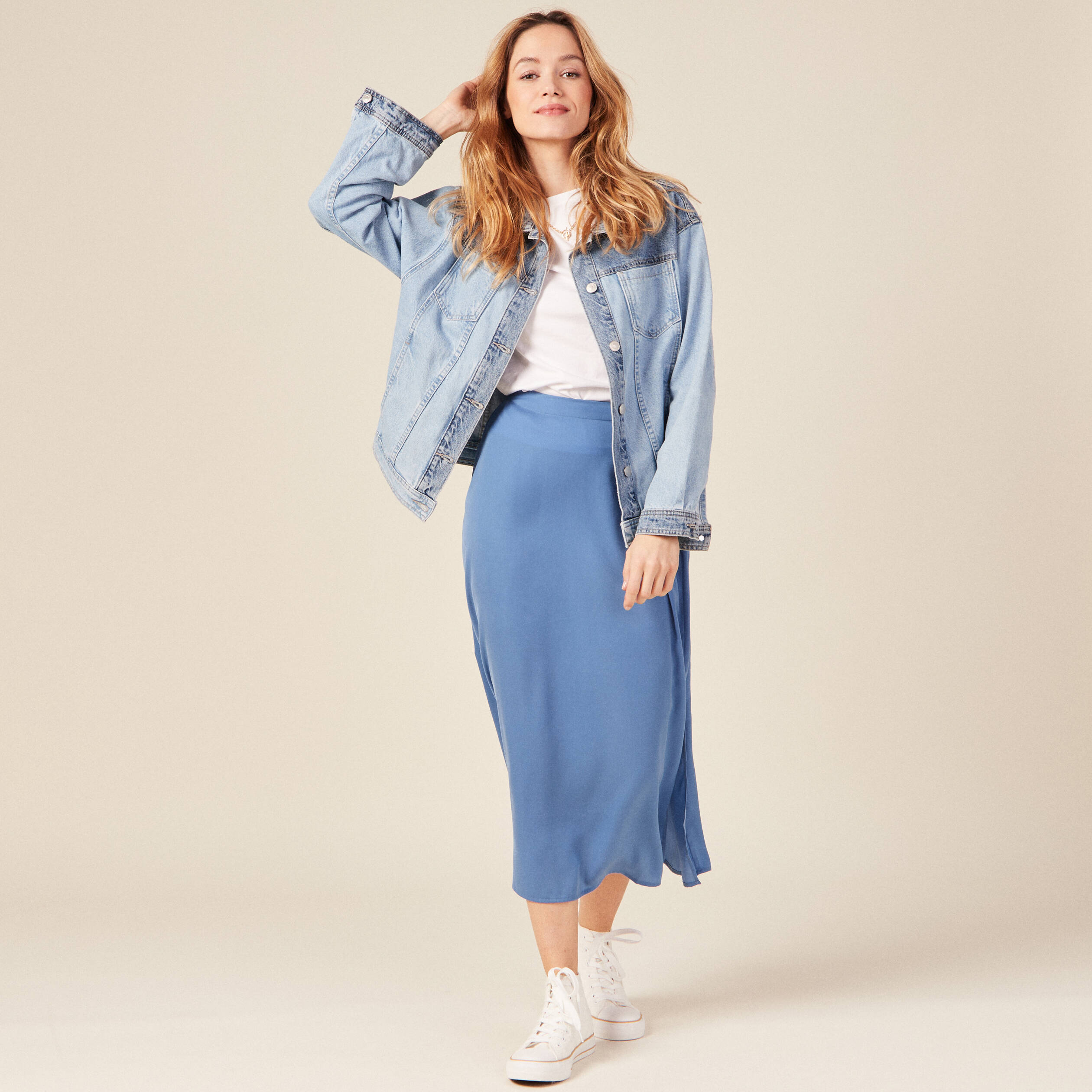 jupe longue evasee satin bleu femme Jupe longue évasée satin bleu femme