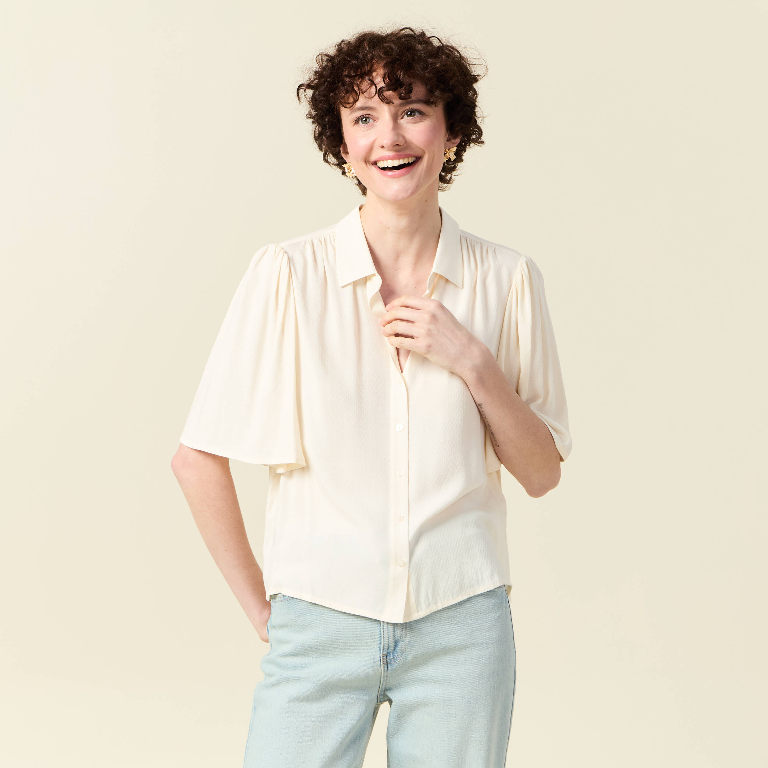 Chemise manches courtes creme femme
