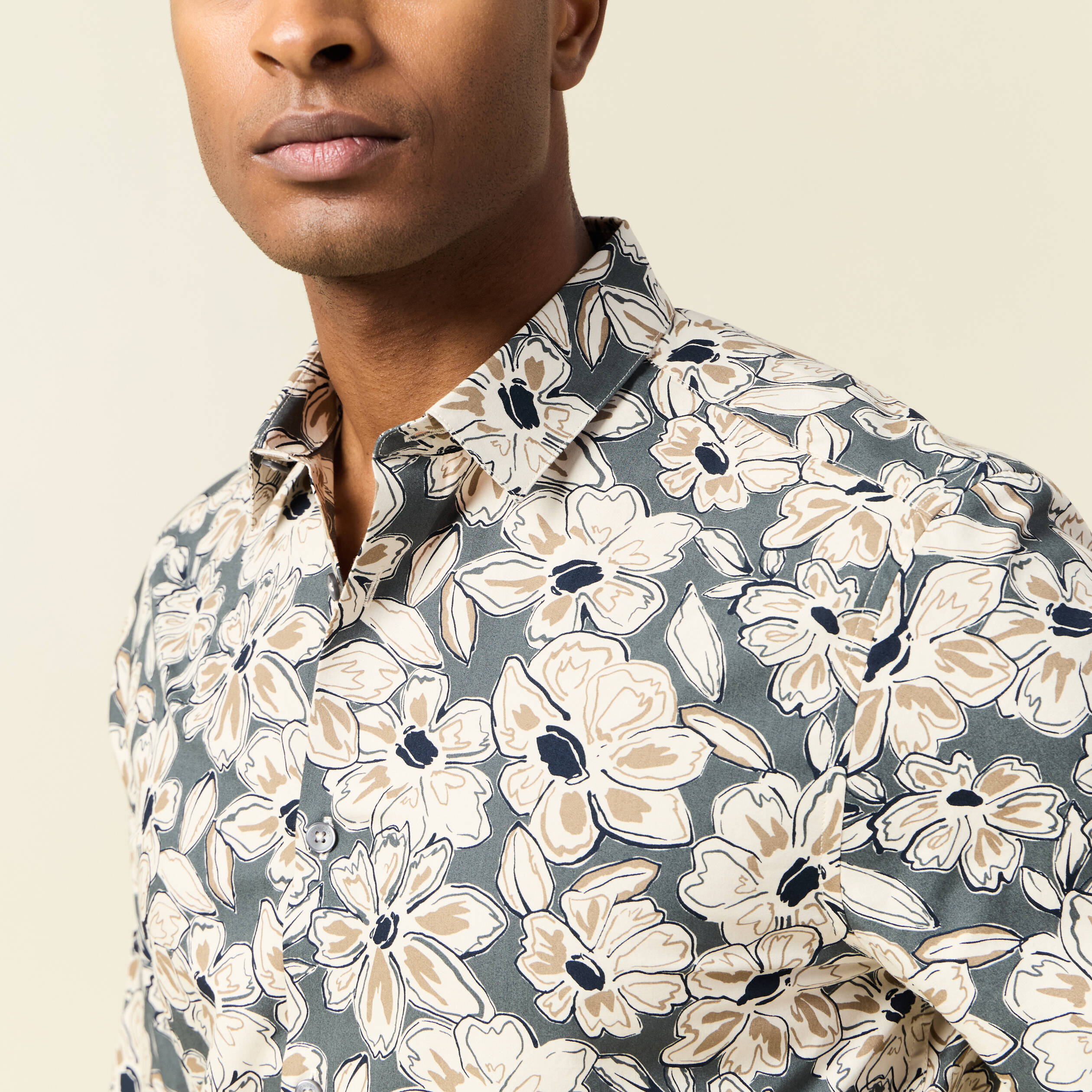 Chemise en coton manches longues beige homme