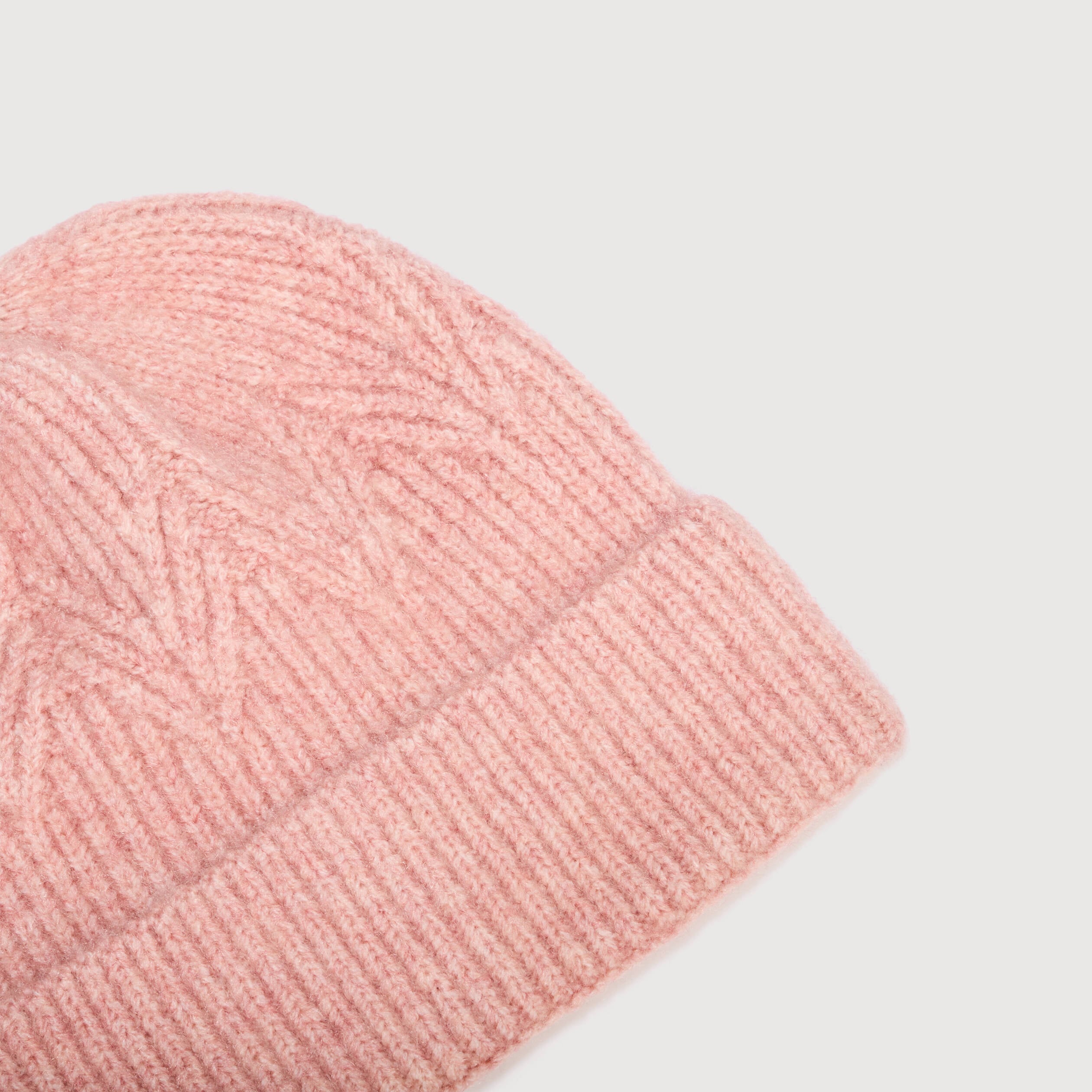 Bonnet rose pastel femme