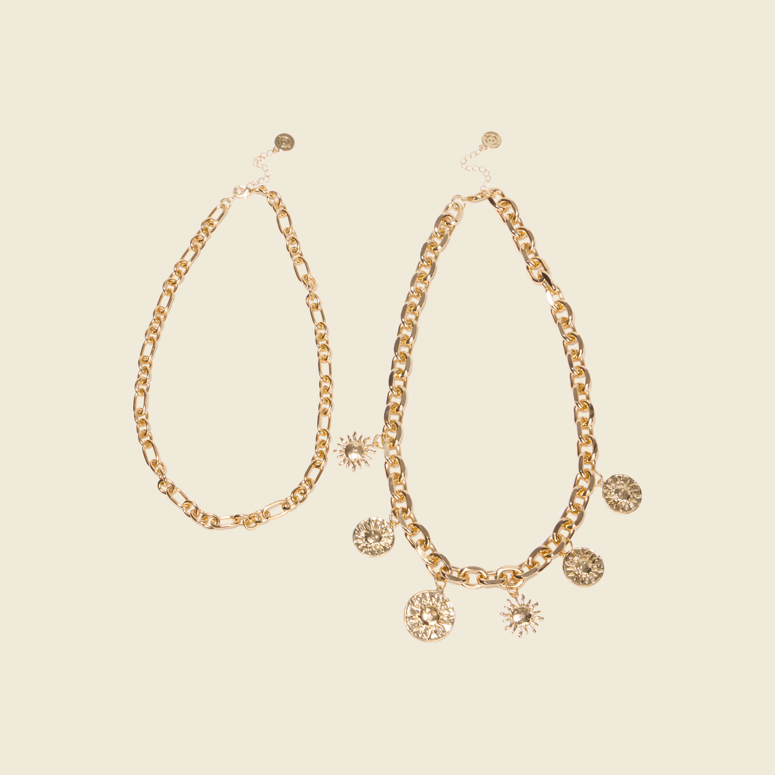 Collier avec cha&icirc;ne couleur or femme