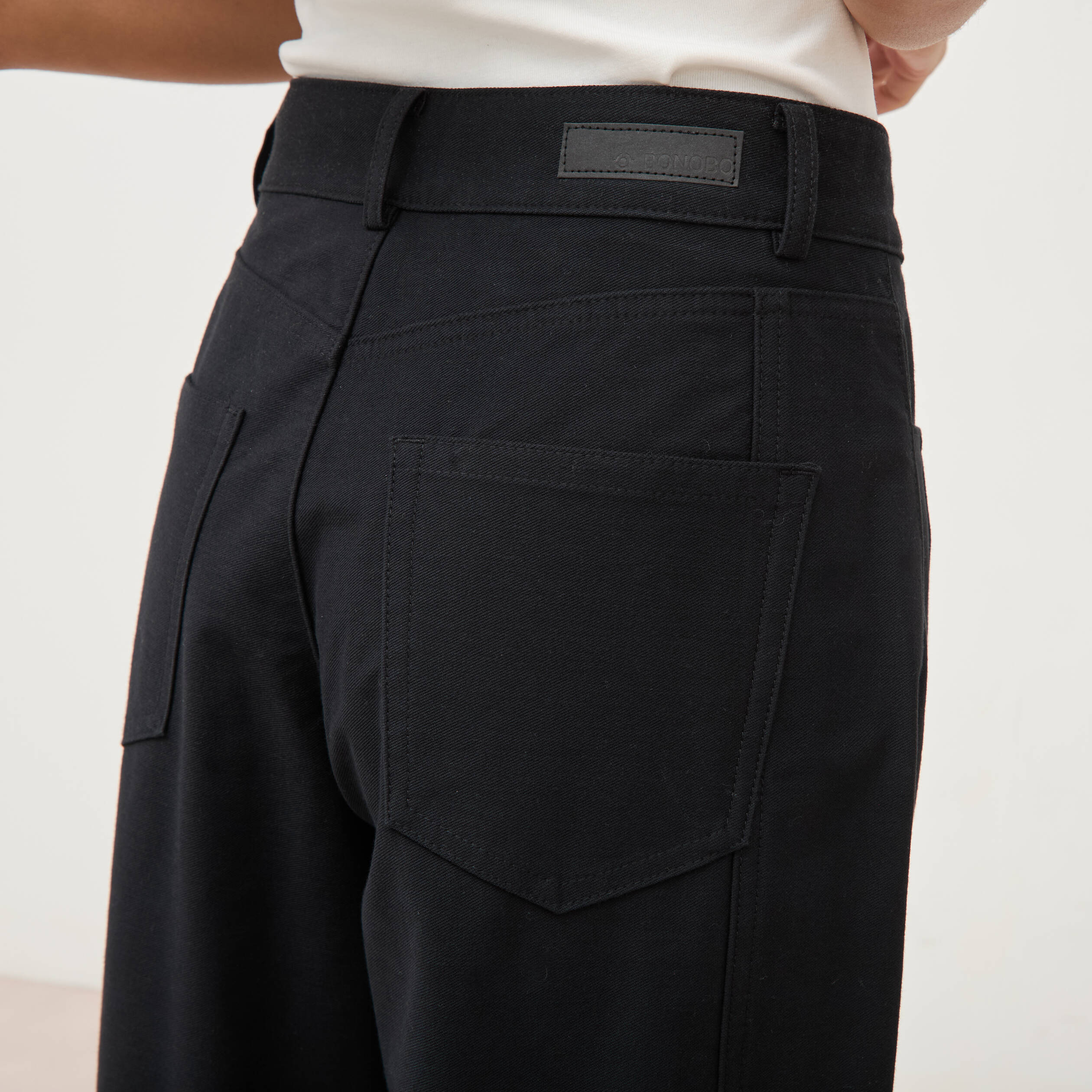 Pantalon coupe regular noir femme