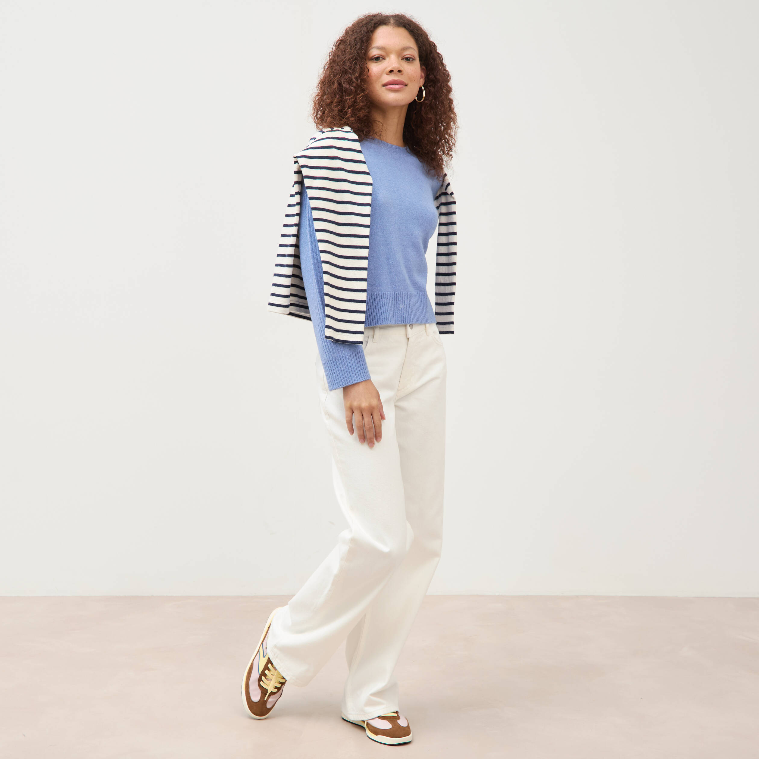 Pull col rond manches longues bleu clair femme