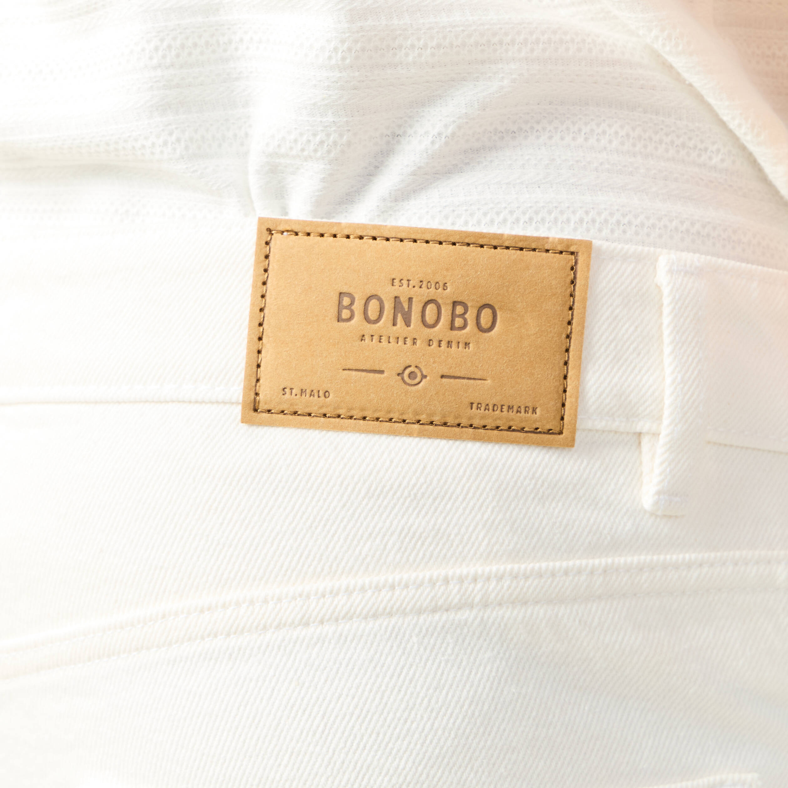 bermuda droit en jean denim blanc homme Bermuda droit en jean denim blanc homme