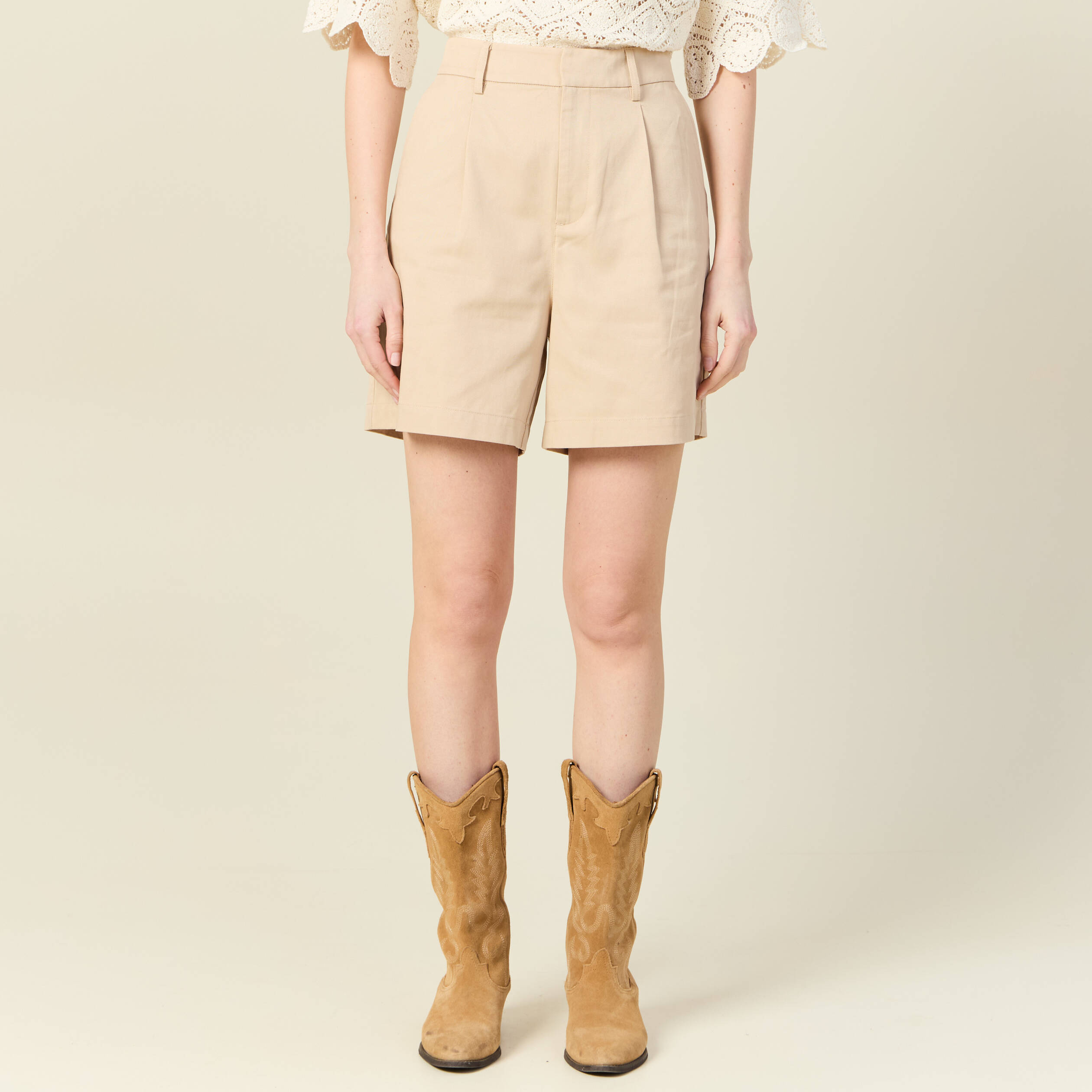 bermuda droit taille haute beige femme Bermuda droit taille haute beige femme