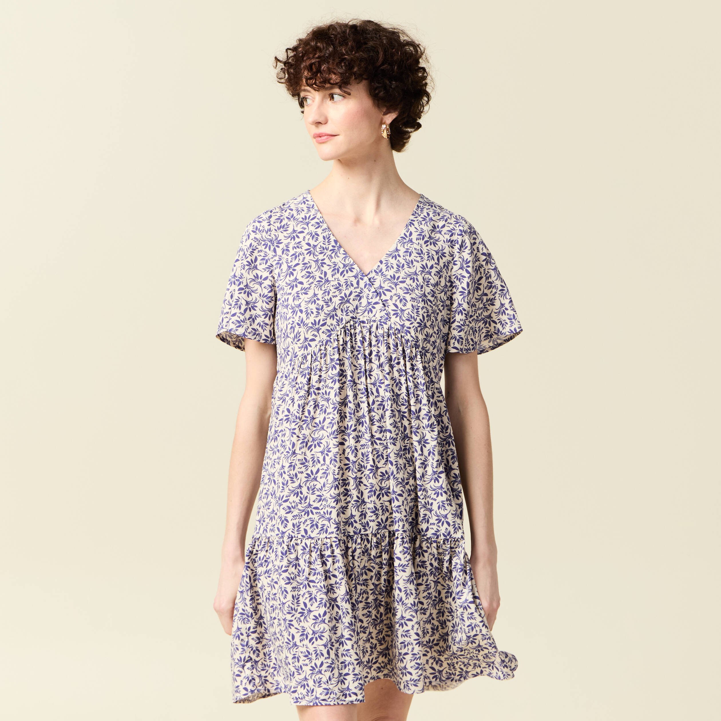 robe evasee manches courtes blanc femme Robe évasée manches courtes blanc femme