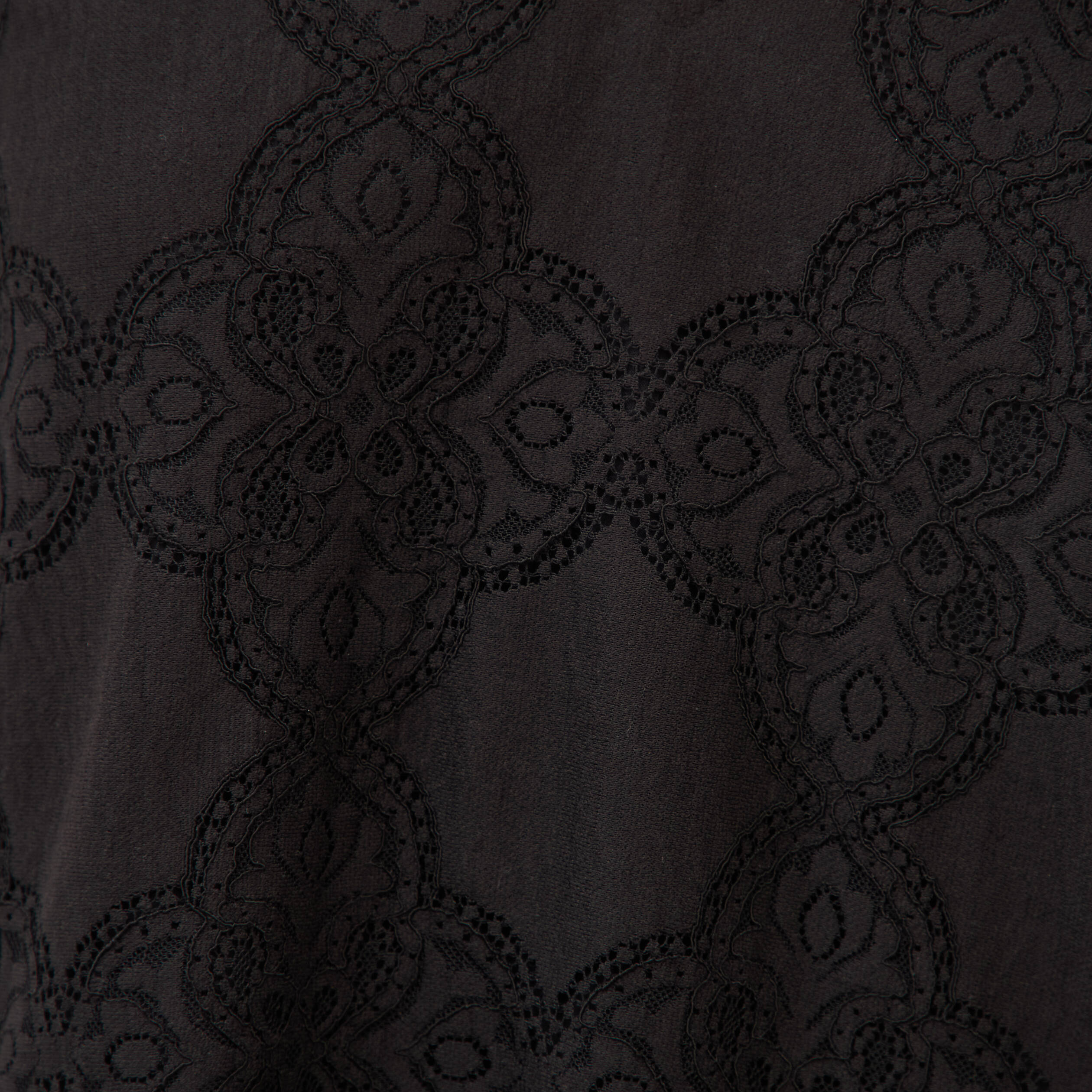 Robe dentelle manches longues doubl&eacute;e noir femme