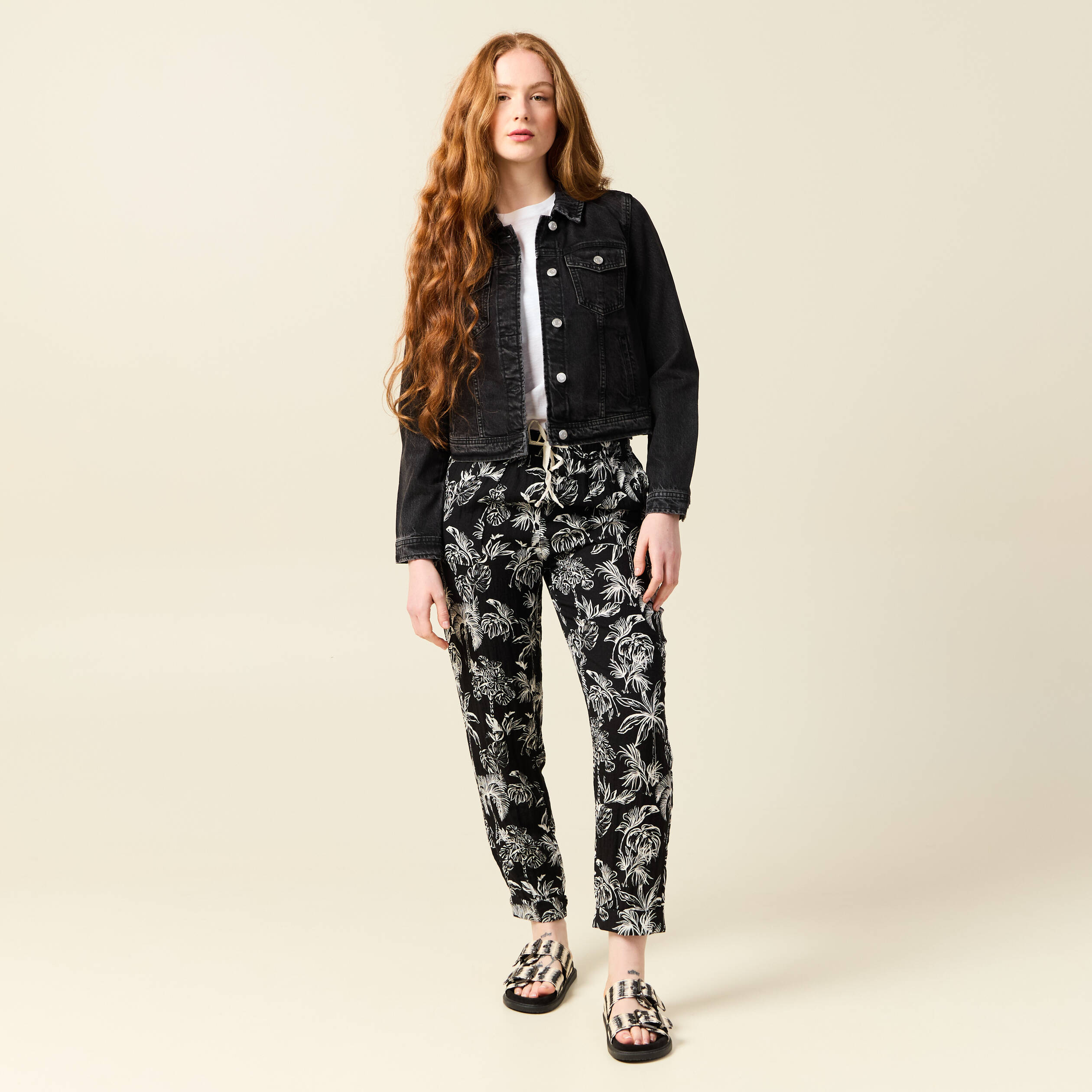 Pantalon carotte fluide noir femme