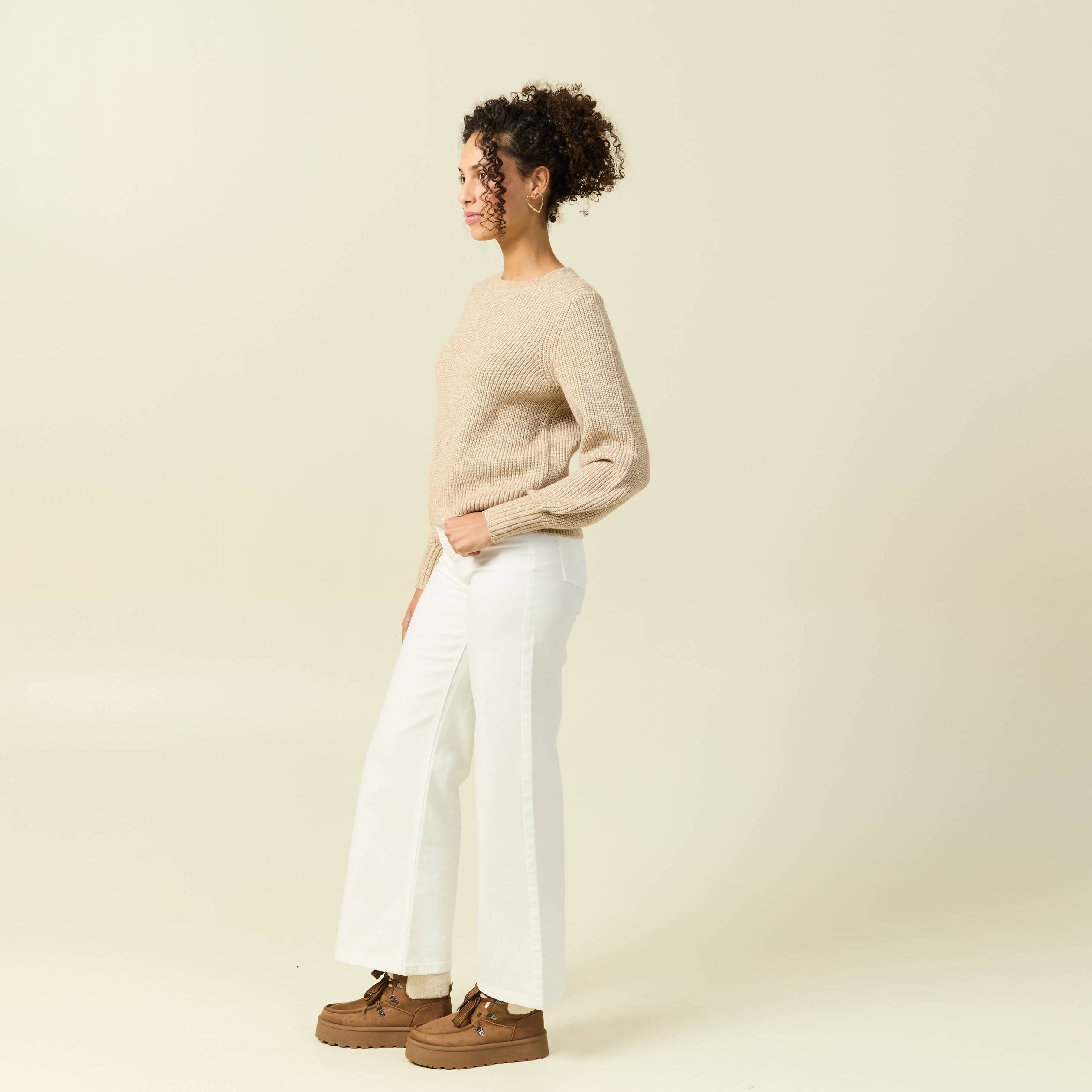 Pull manches longues col rond &agrave; sequins creme femme