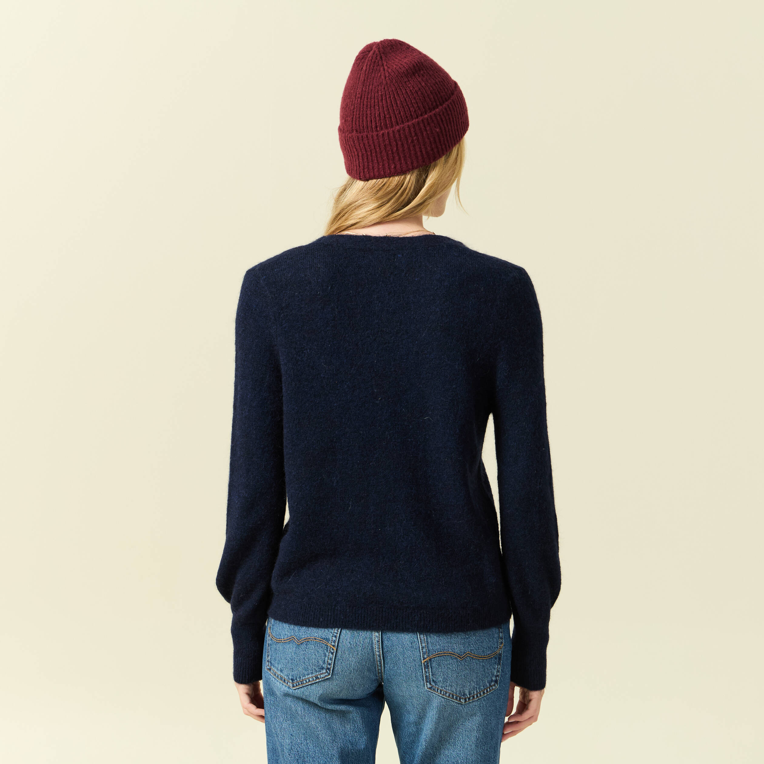 Pull col V manches longues bleu marine femme