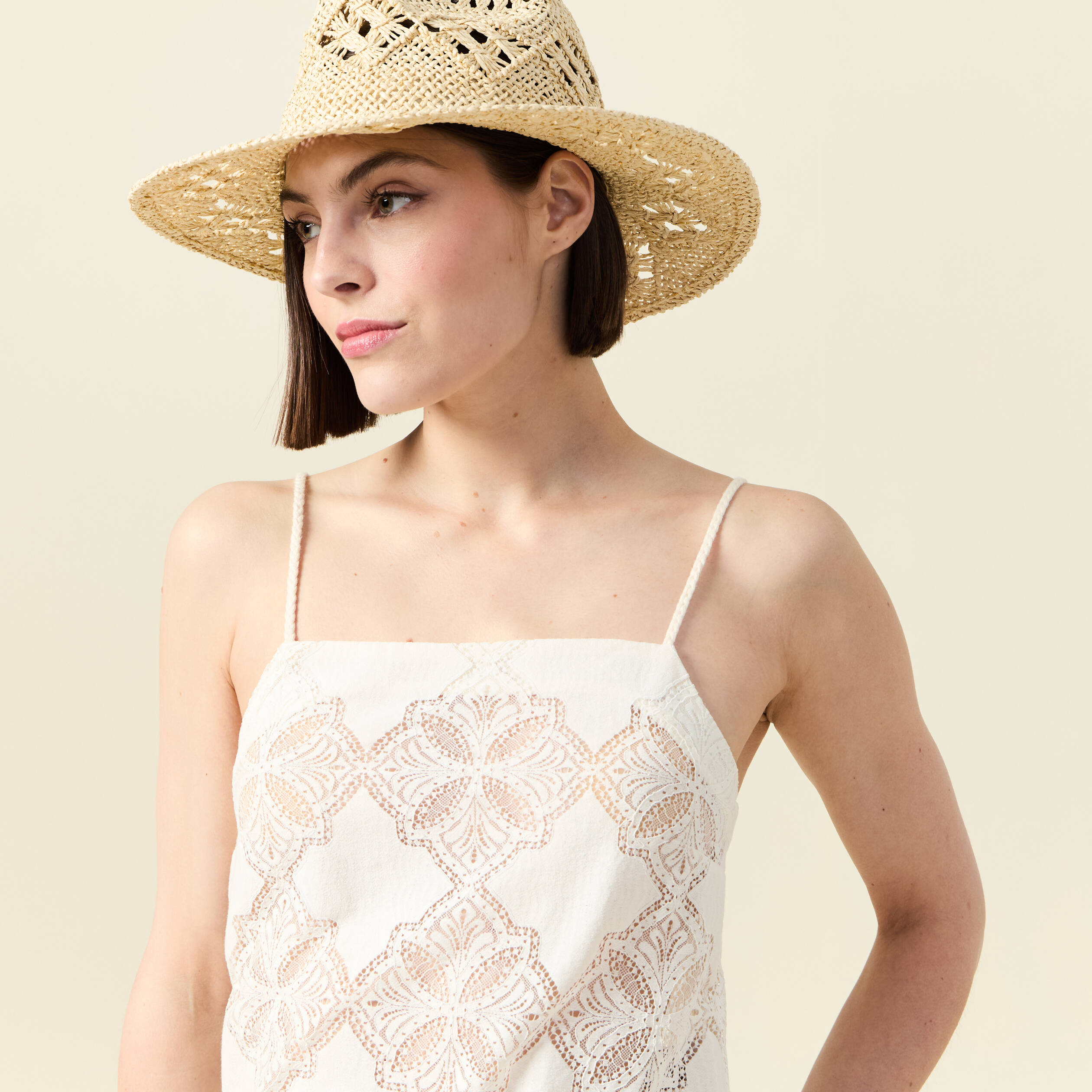 Débardeur droit court col carré dentelle ecru femme