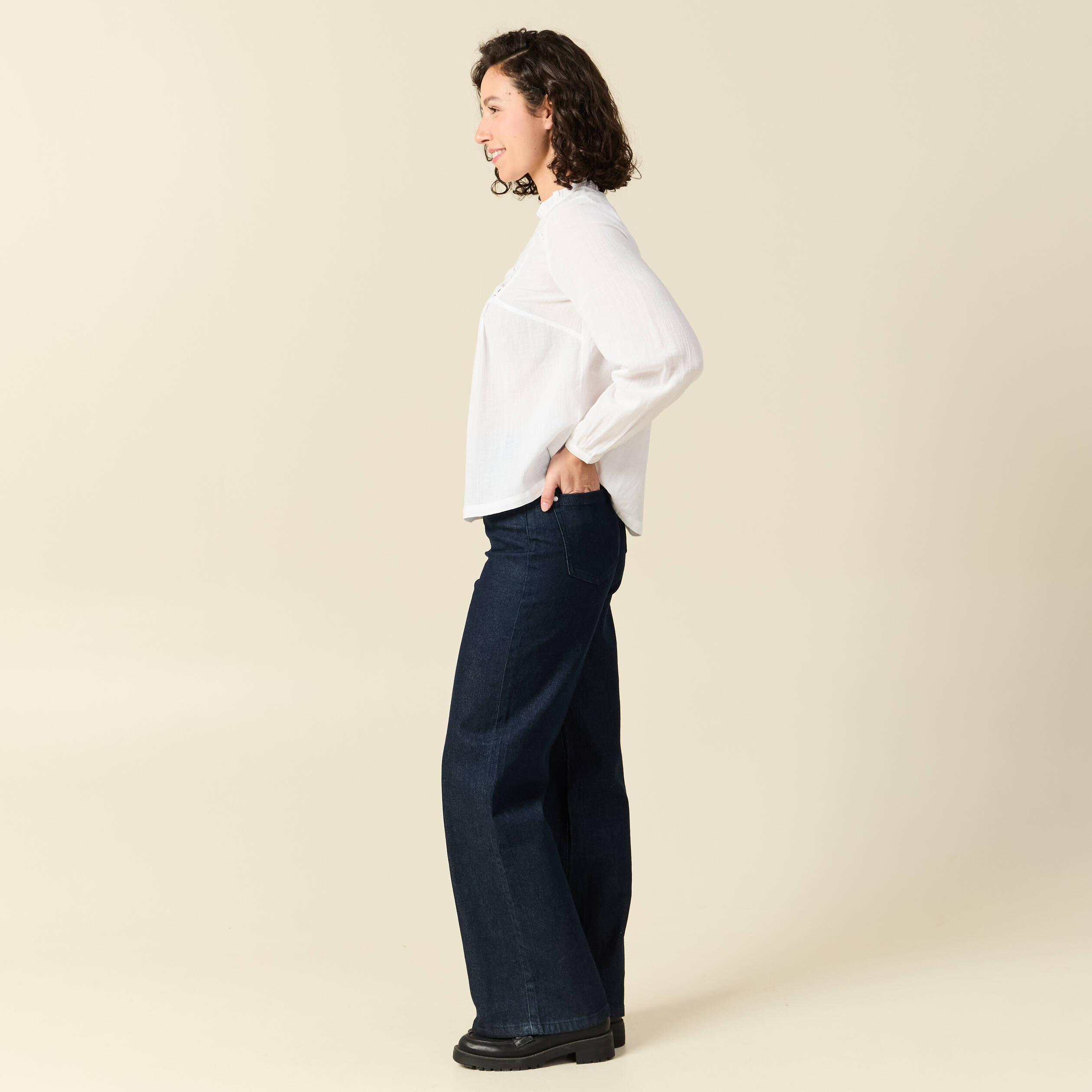Chemise col montant manches longues ecru femme
