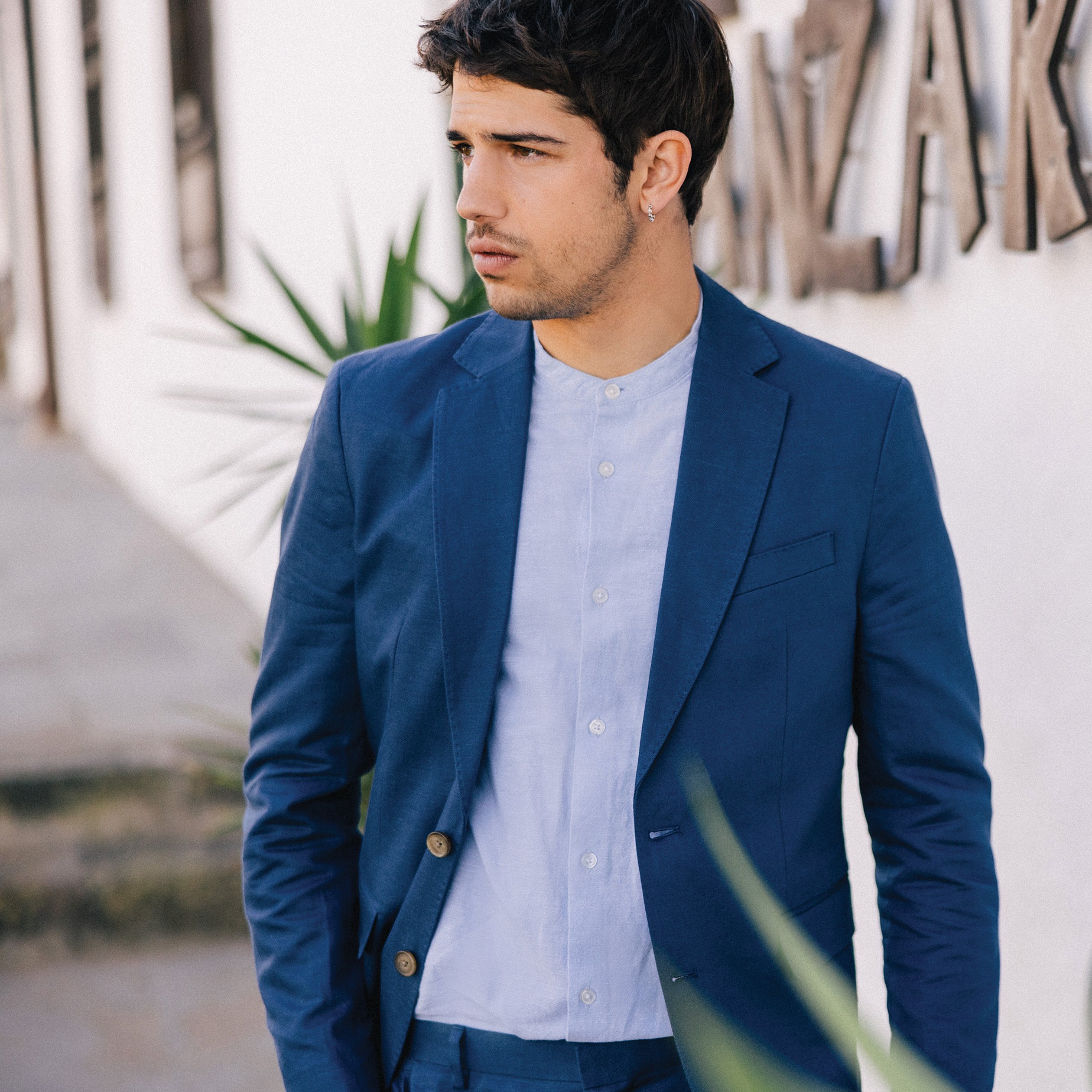 veste blazer cintre bleu fonce homme Veste blazer cintré bleu foncé homme