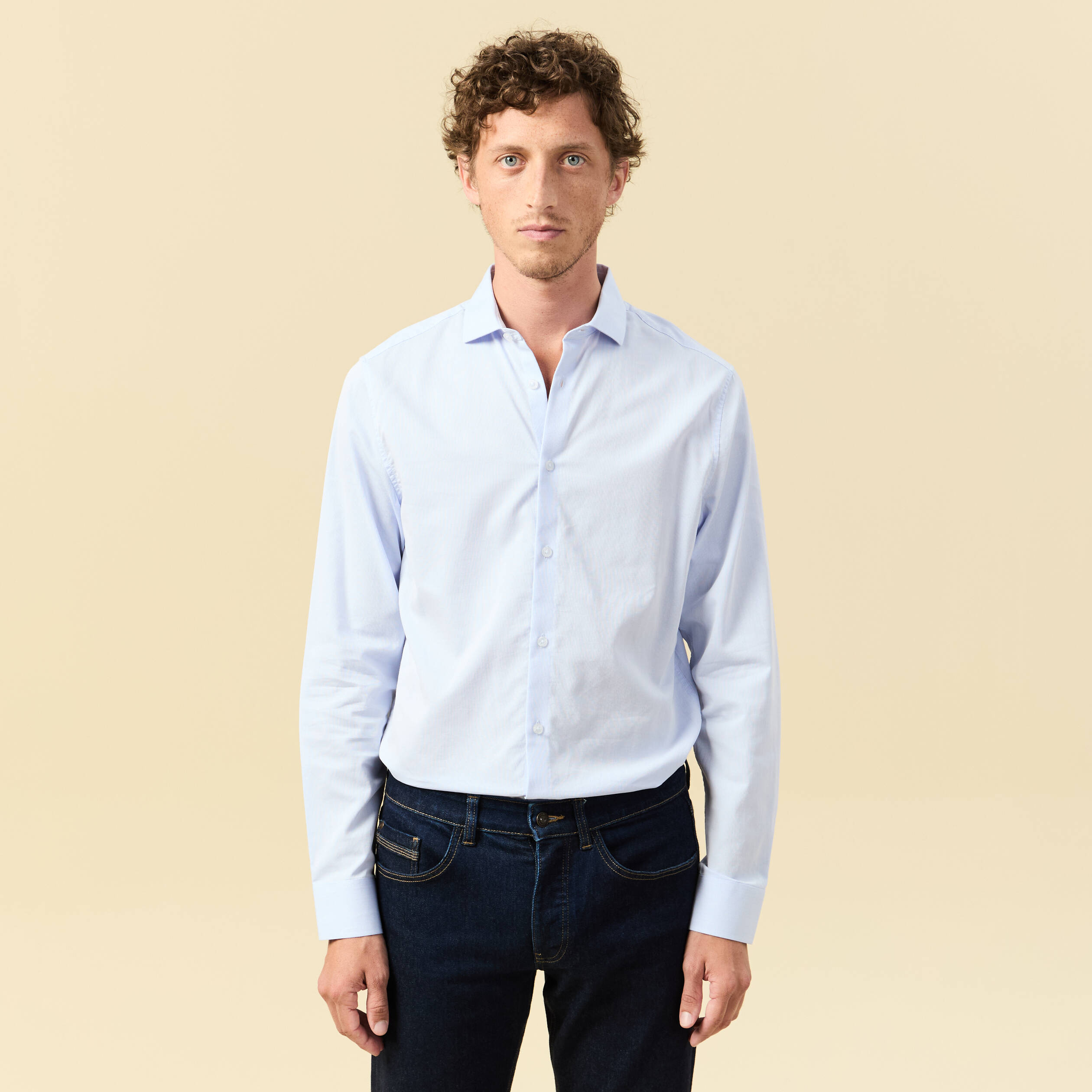Chemise droite courte col italien bleu ciel homme