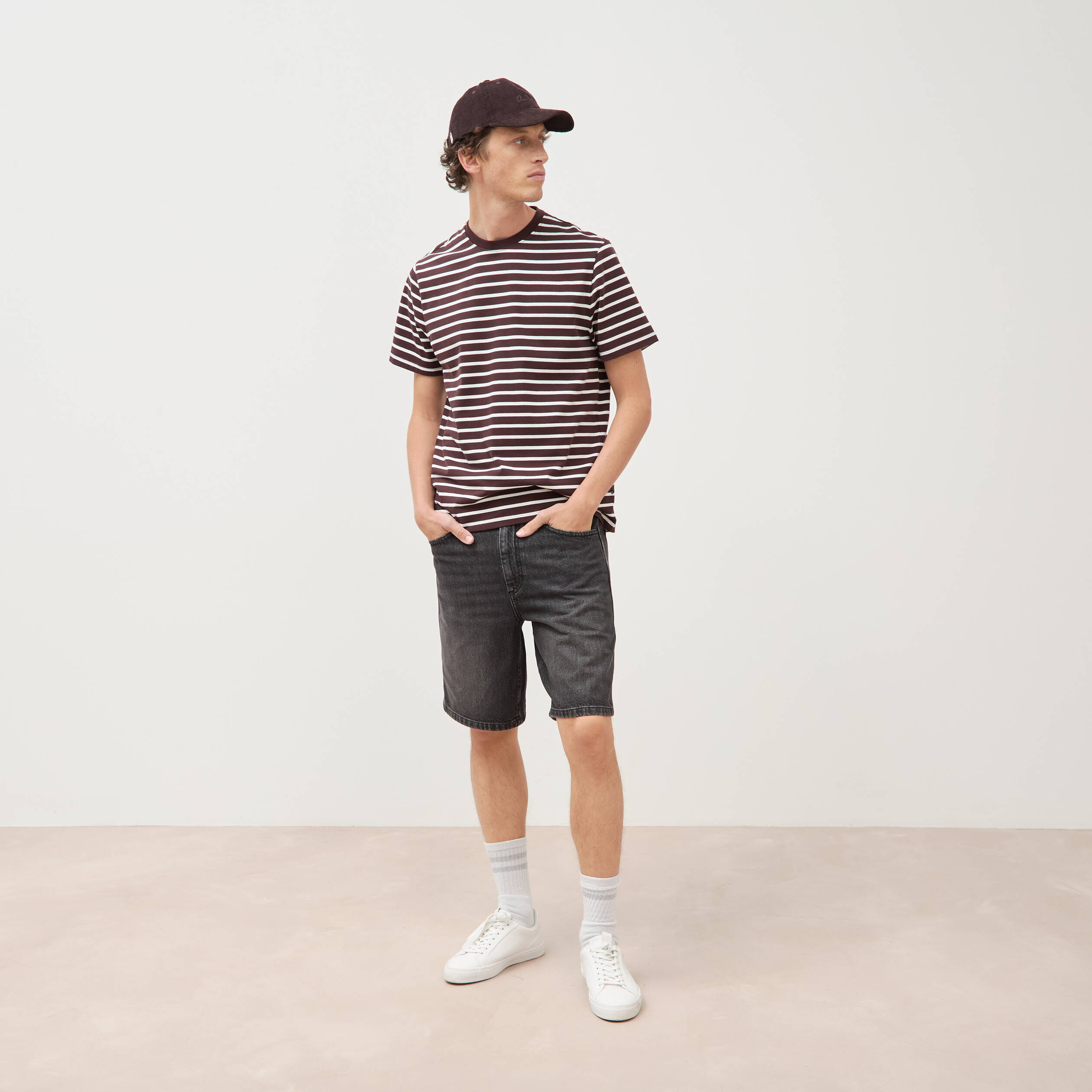 T-shirt en coton manches courtes marron fonc&eacute; homme