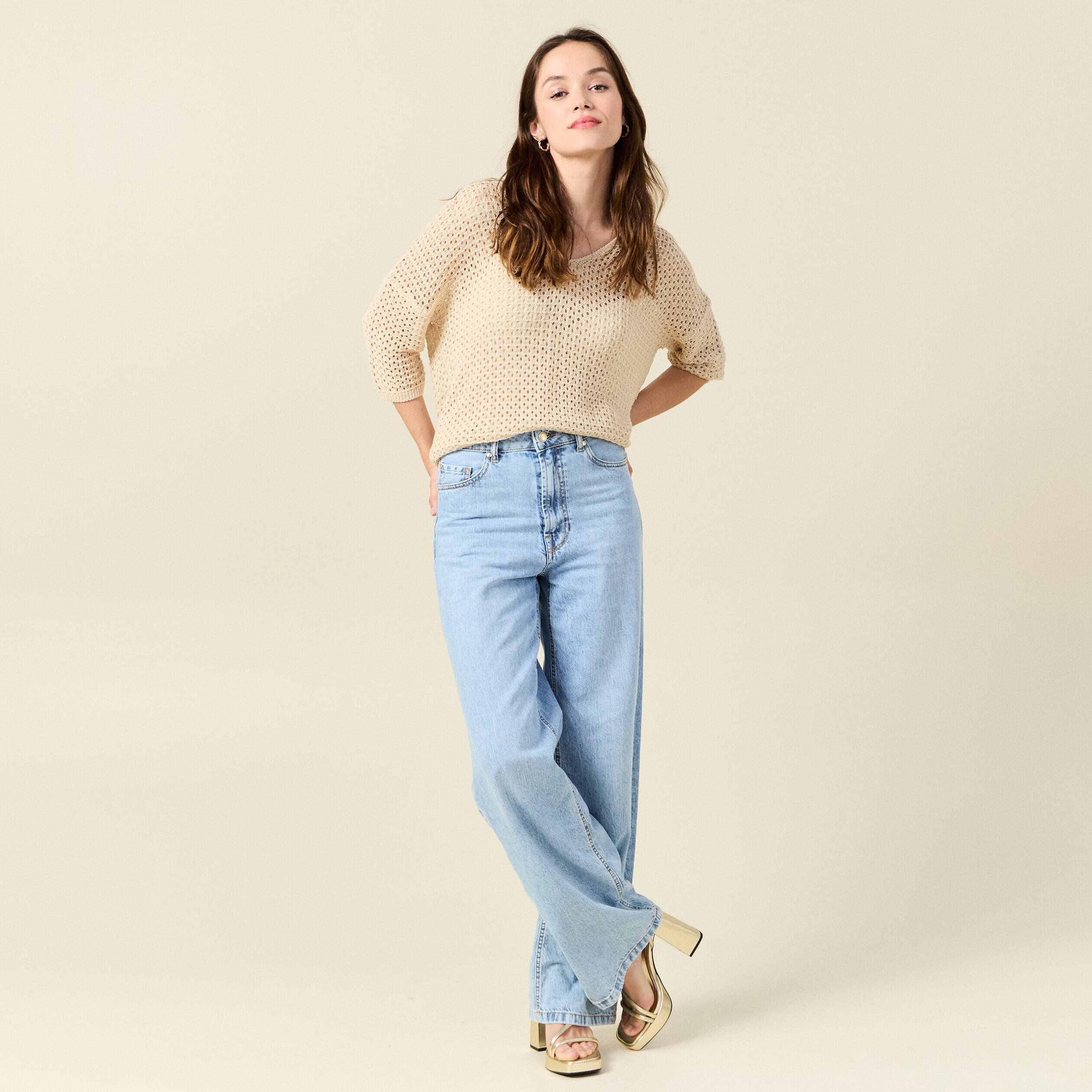 Pull ajour&eacute; col v manches 3/4 creme femme