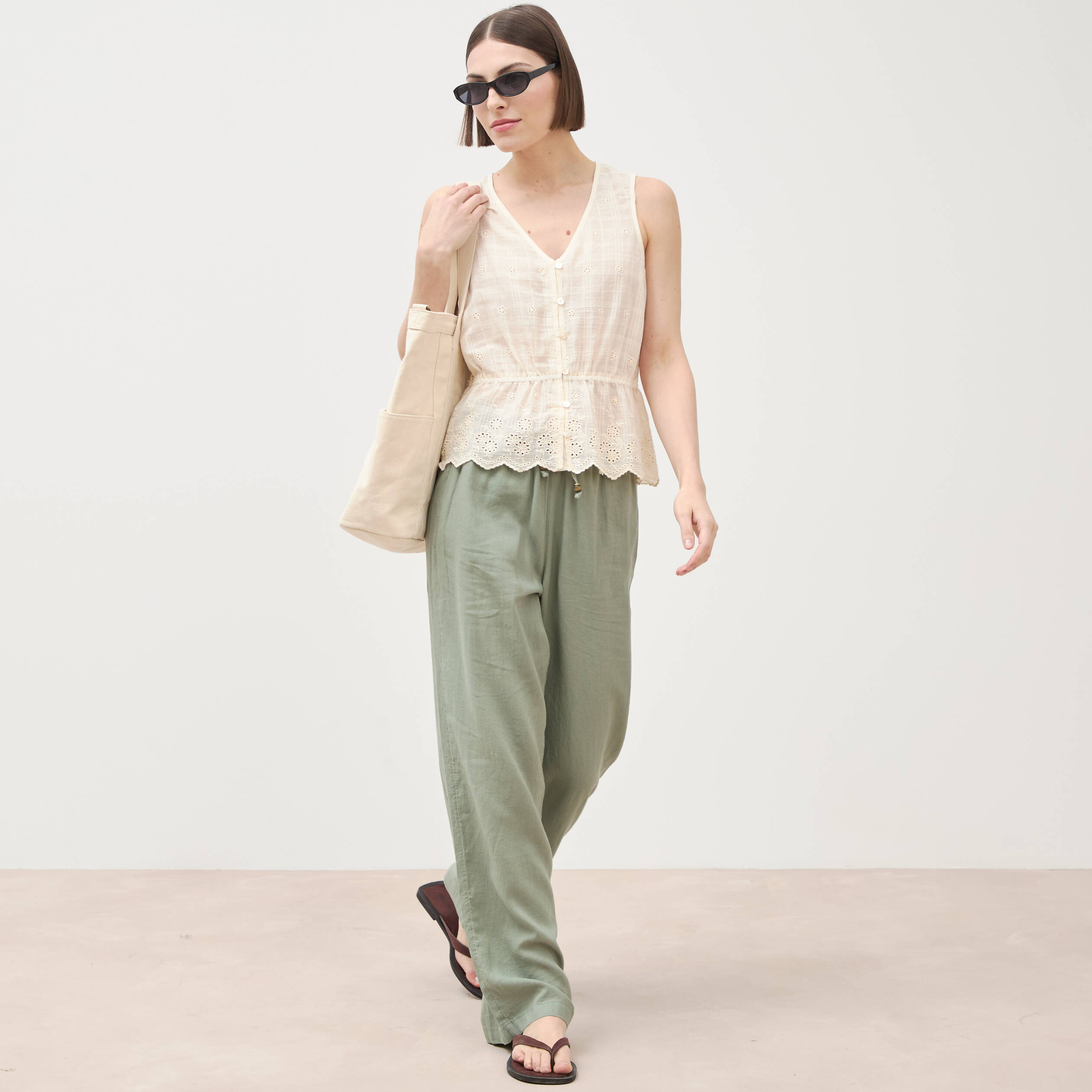 Pantalon standard fluide vert kaki femme