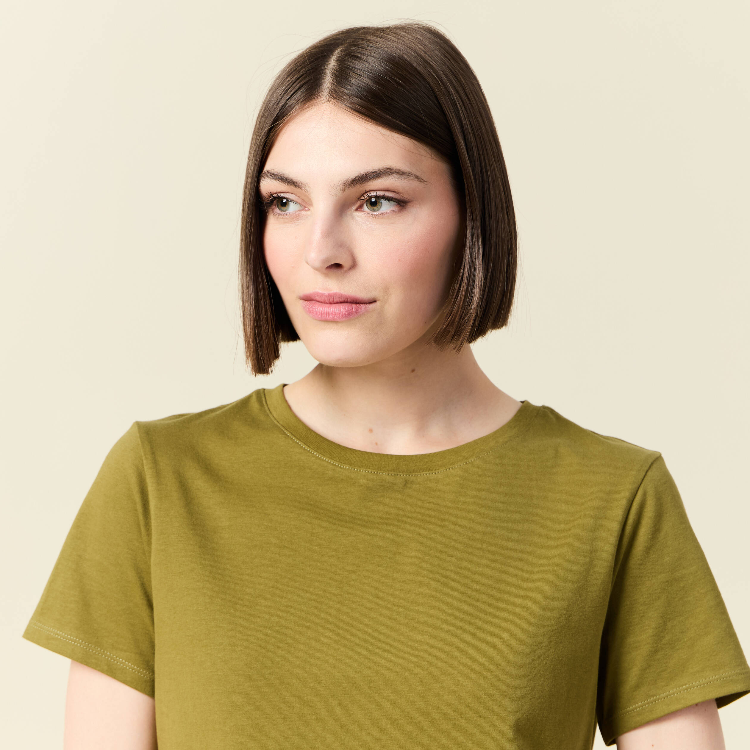 t shirt manches courtes vert kaki femme T-shirt manches courtes vert kaki femme