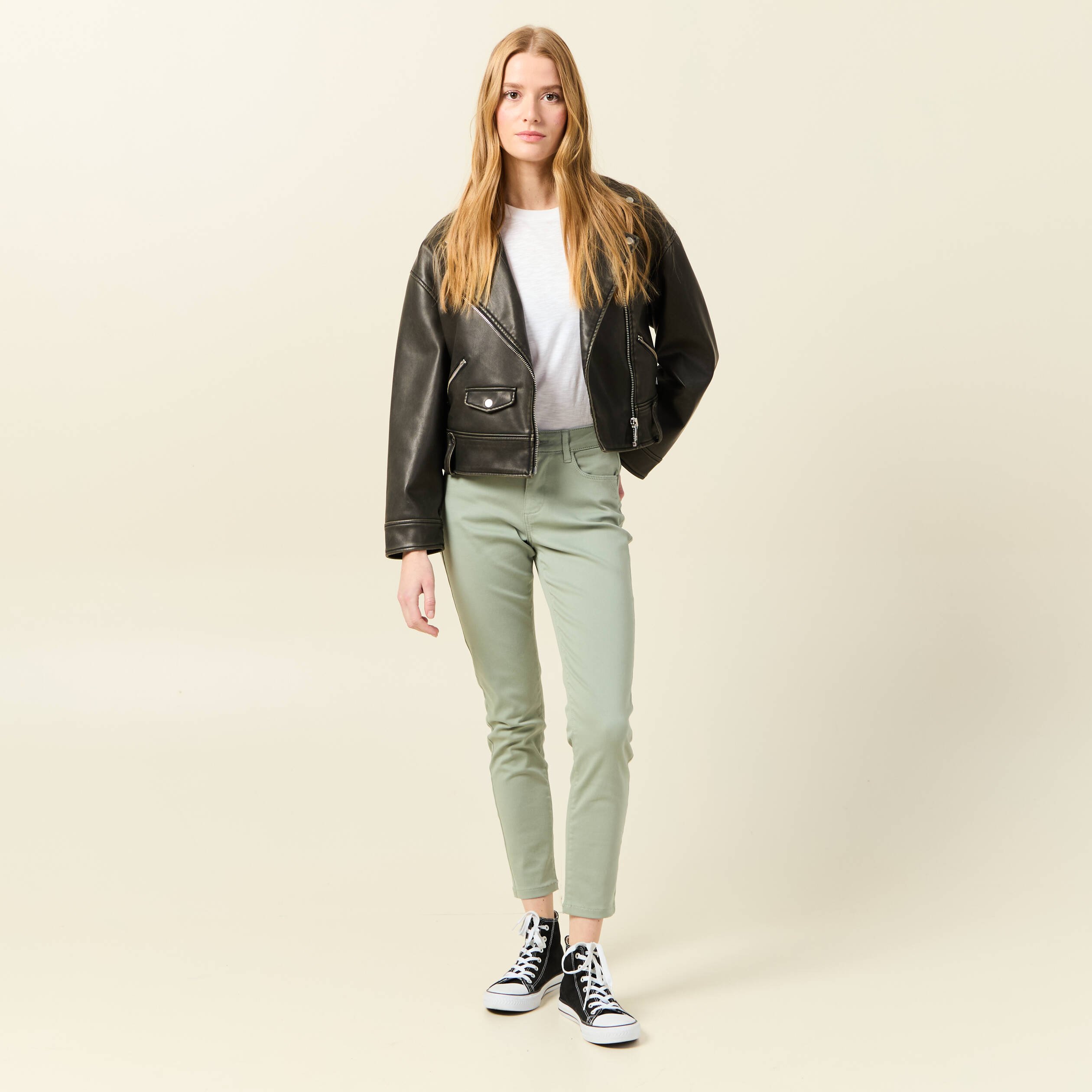 pantalon skinny push up 78eme vert olive femme Pantalon skinny push-up 7/8ème vert olive femme