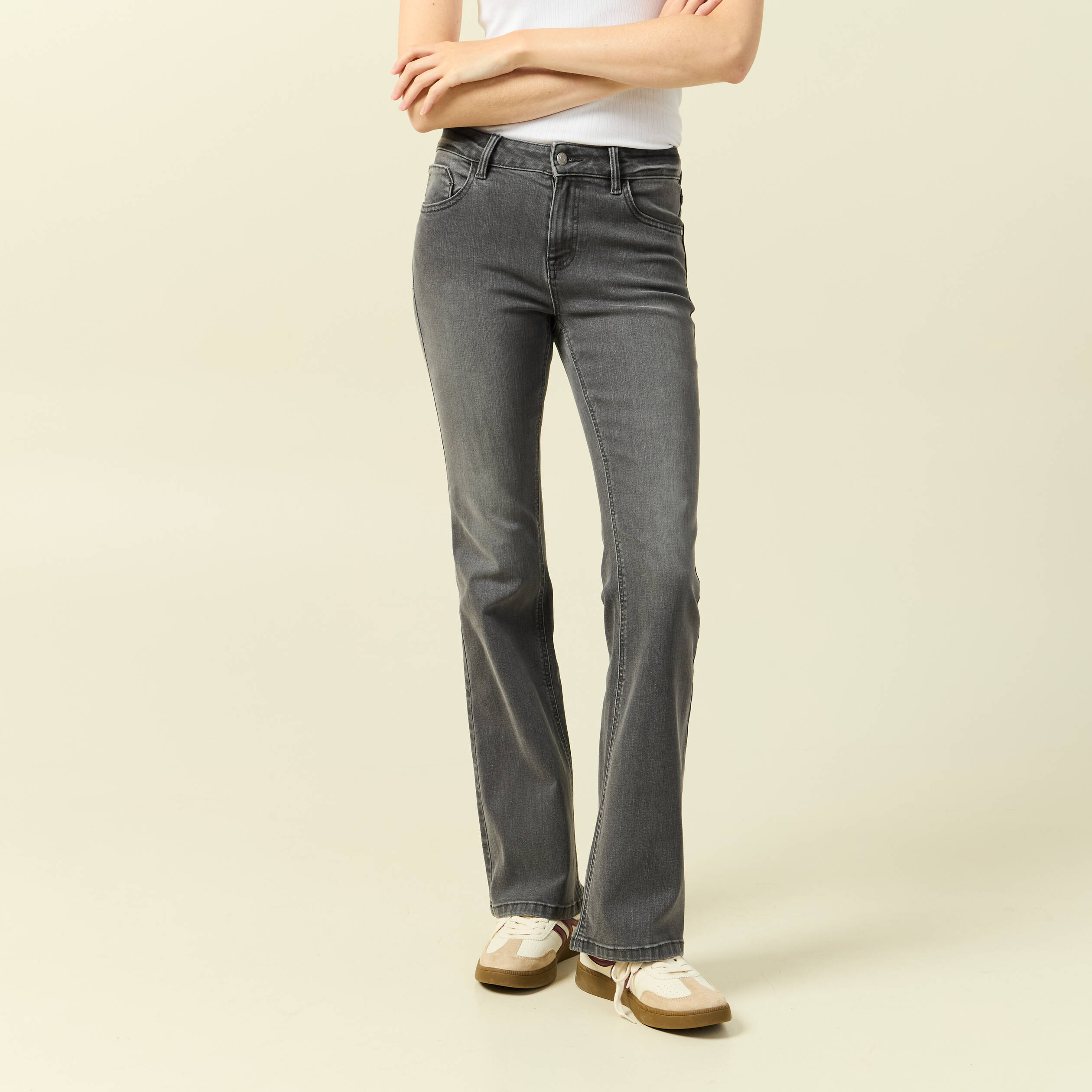 Jeans bootcut denim gris clair femme Bonobo