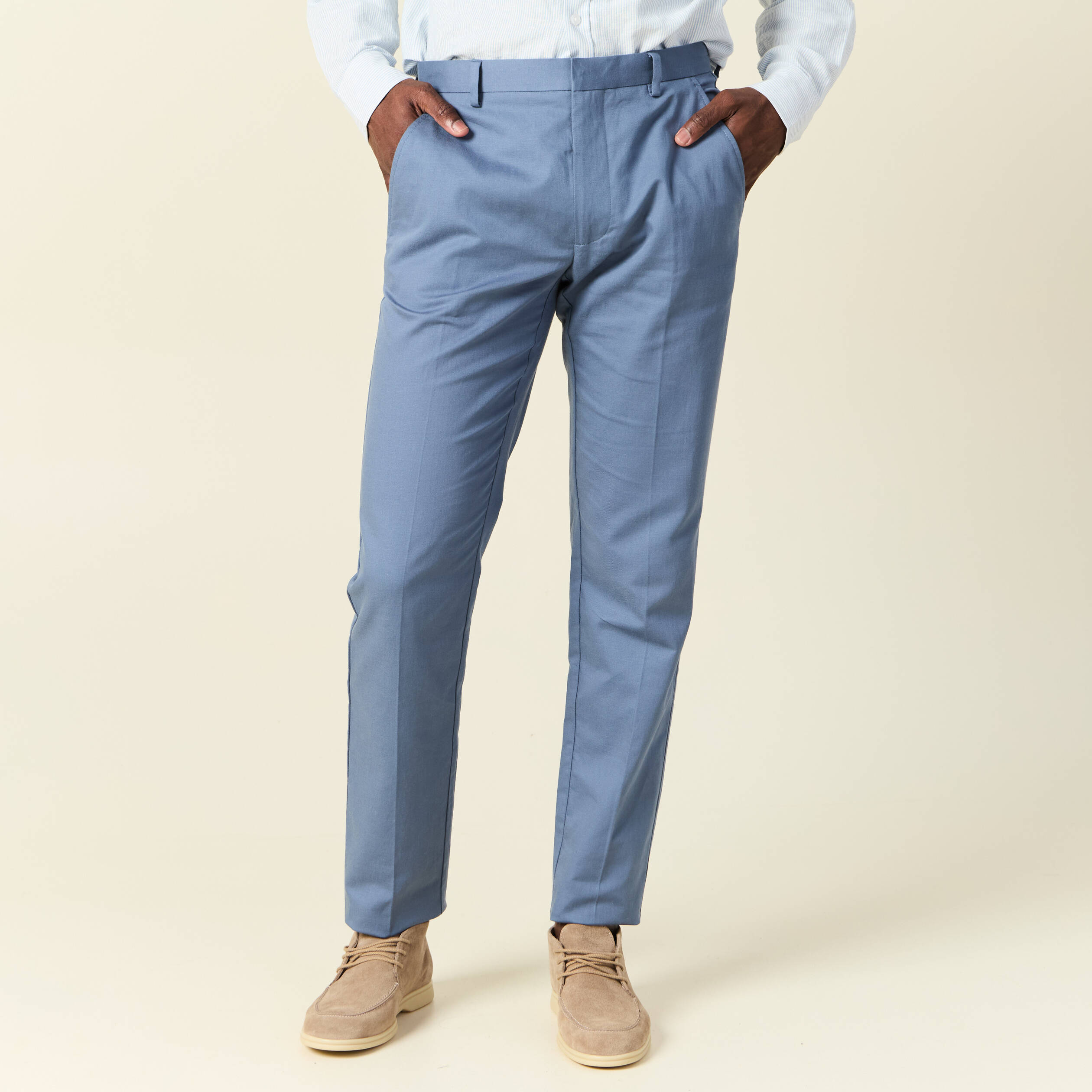 Pantalon chino bleu fonc&eacute; homme