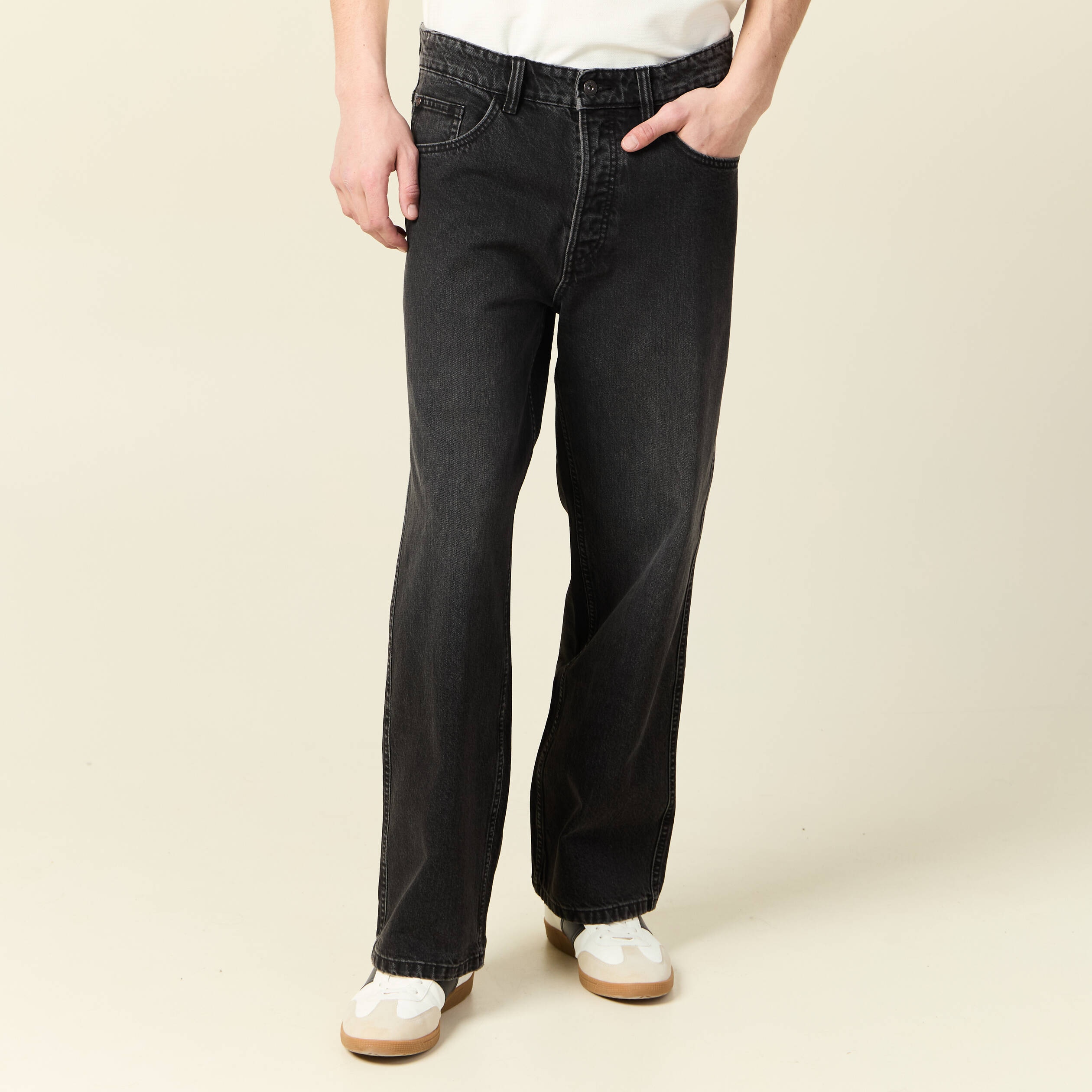 Jeans large 5 poches longueur 32 denim snow noir homme