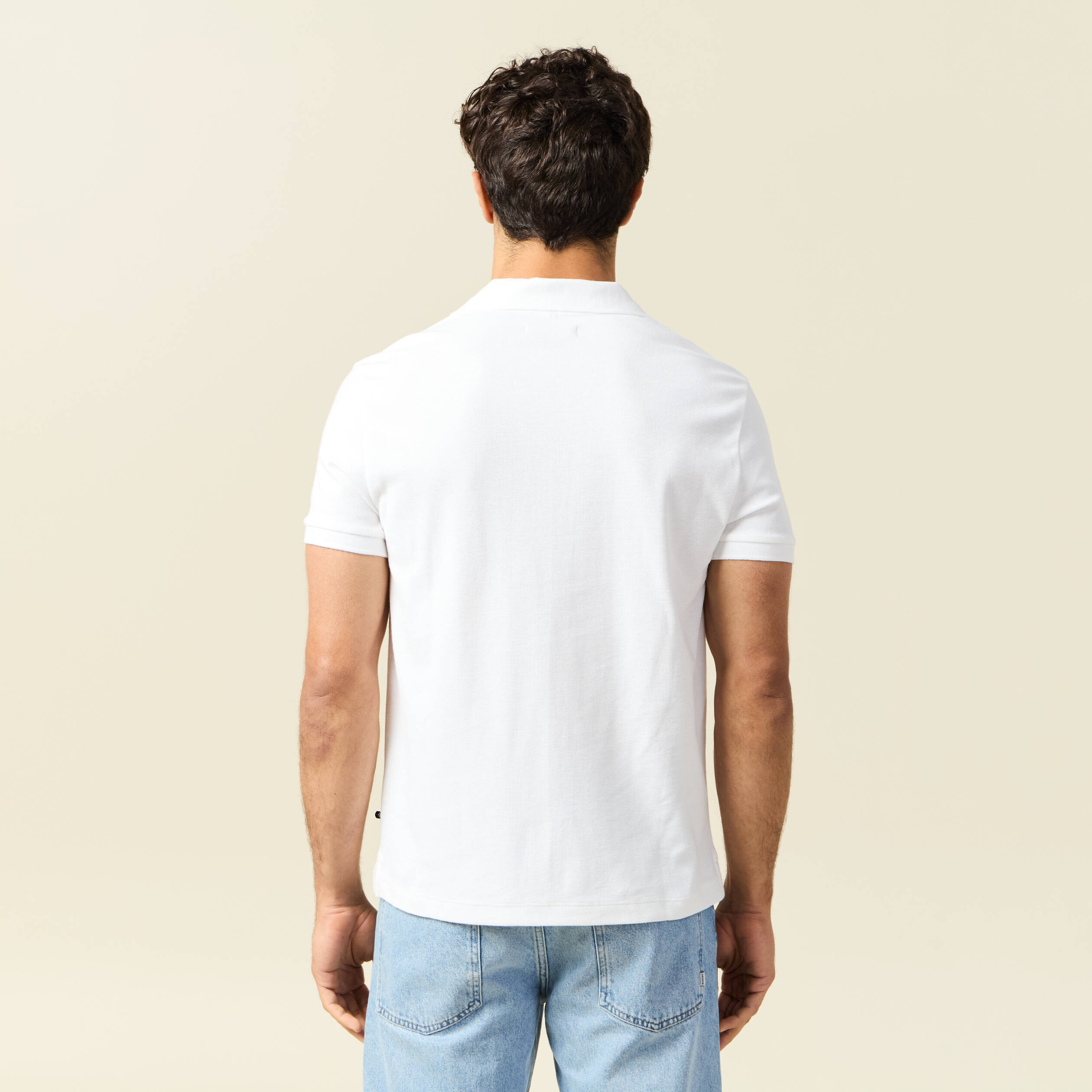 polo cintre col cubain manches courtes blanc homme Polo cintré col cubain manches courtes blanc homme