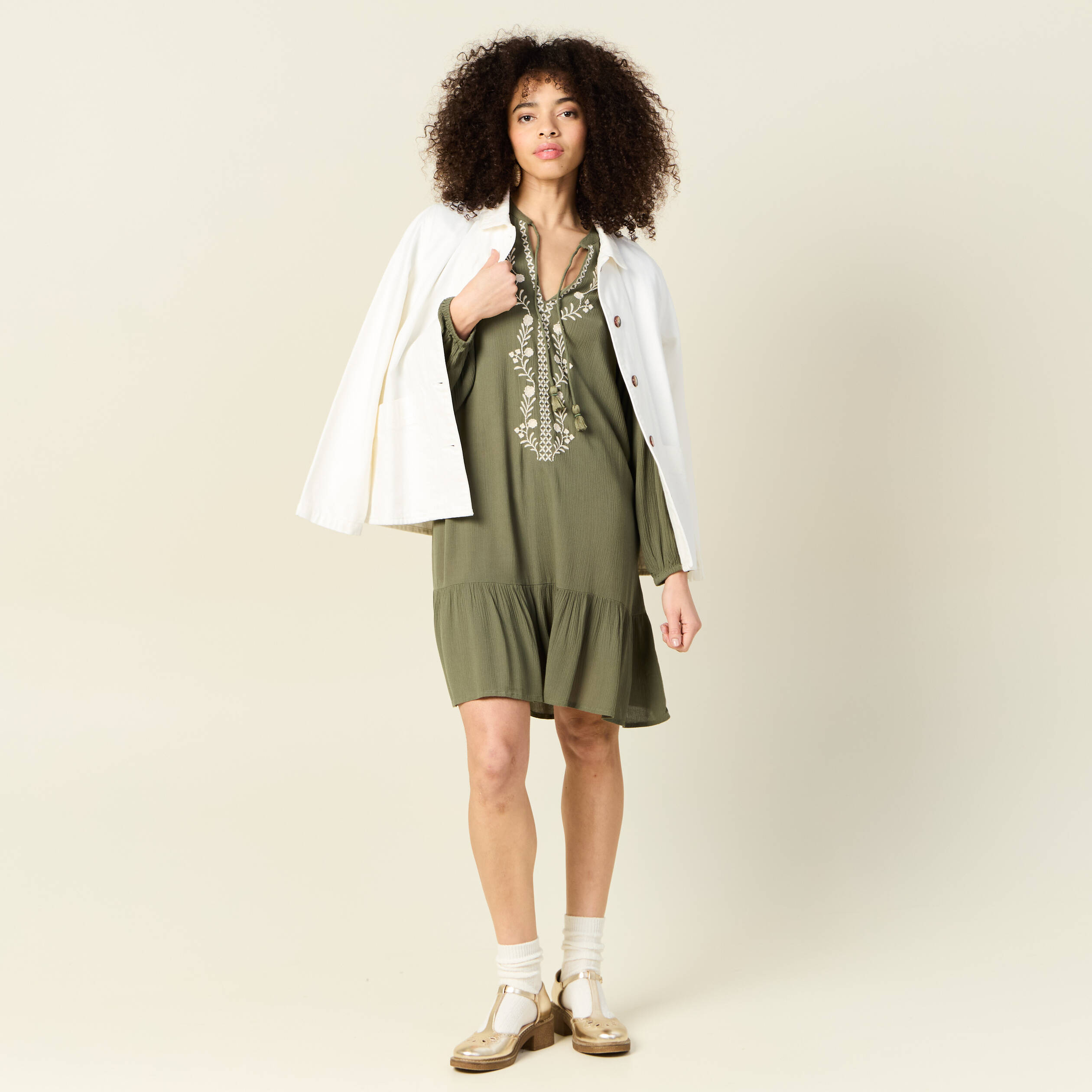 robe evasee broderie vert kaki femme Robe évasée broderie vert kaki femme