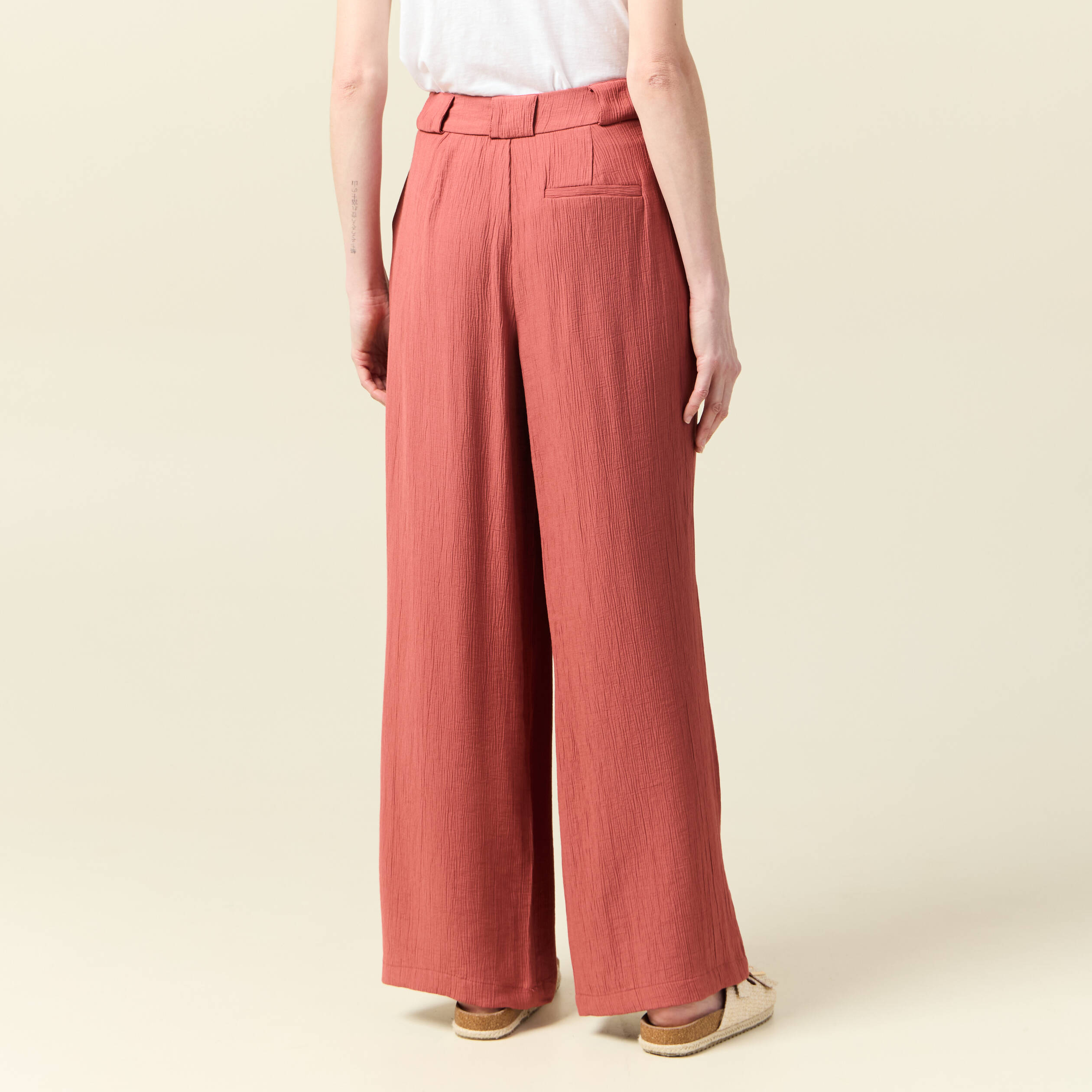 pantalon large a pinces vieux rose femme Pantalon large à pinces vieux rose femme