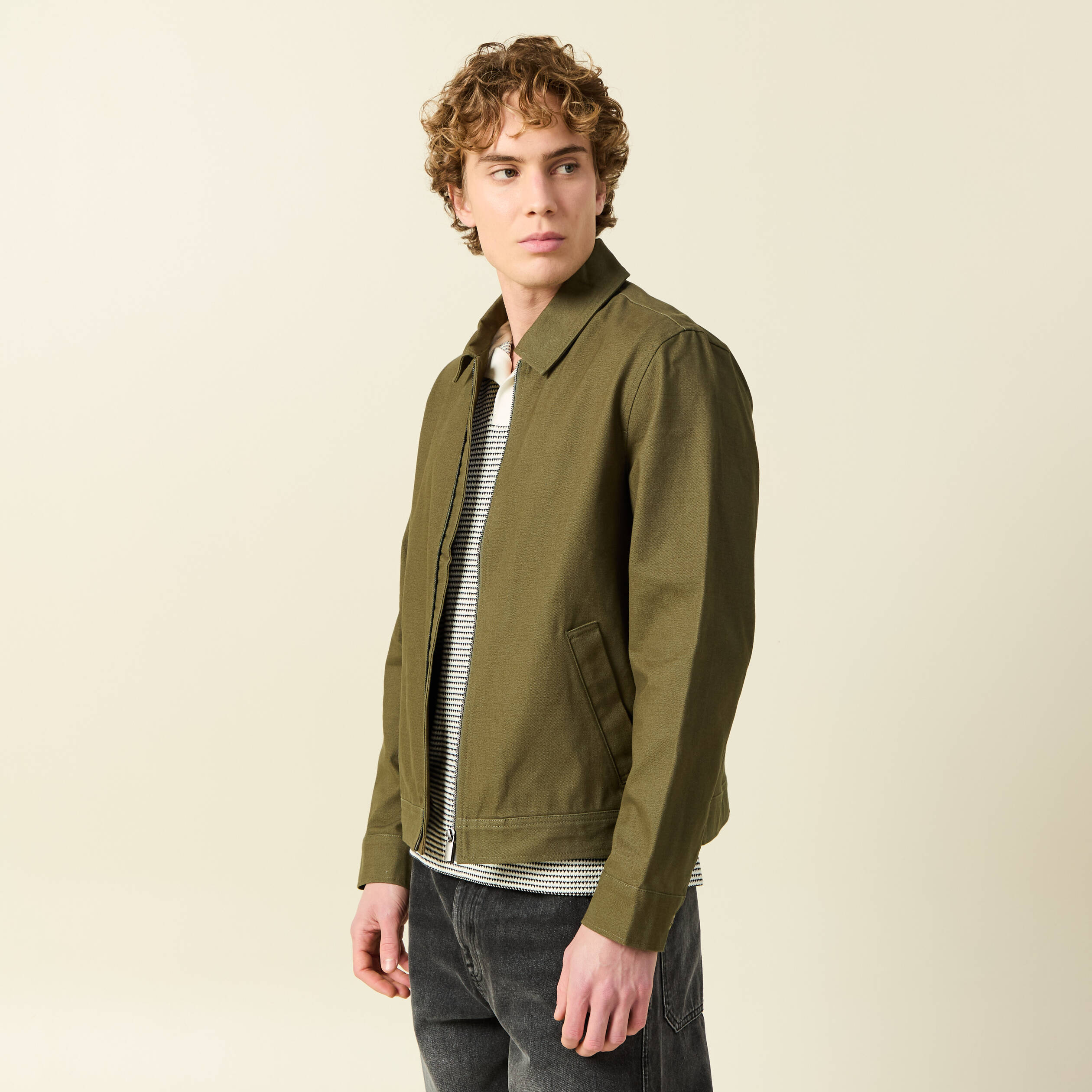 Blouson droit court en coton vert kaki homme