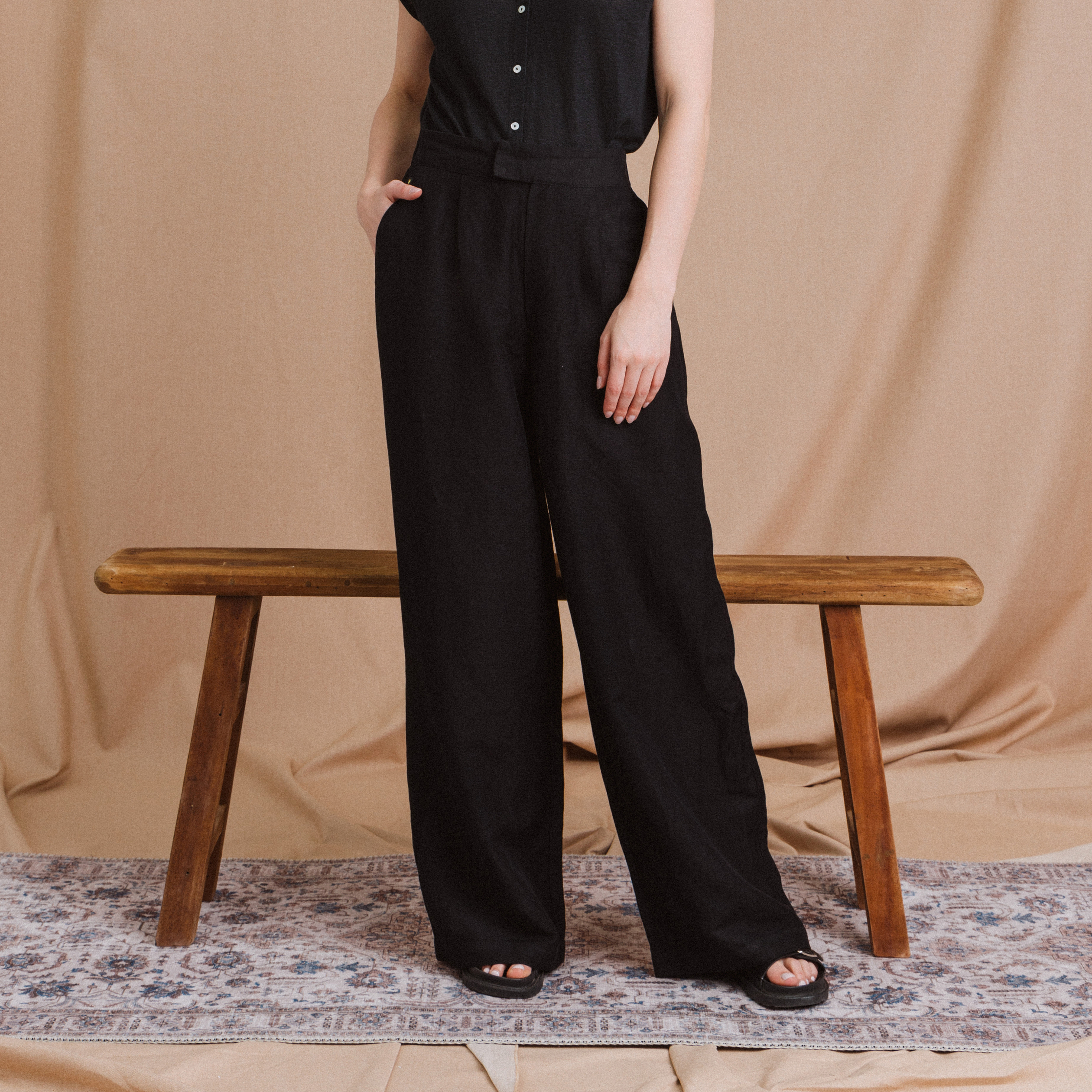 pantalon large fluide noir femme Pantalon large fluide noir femme