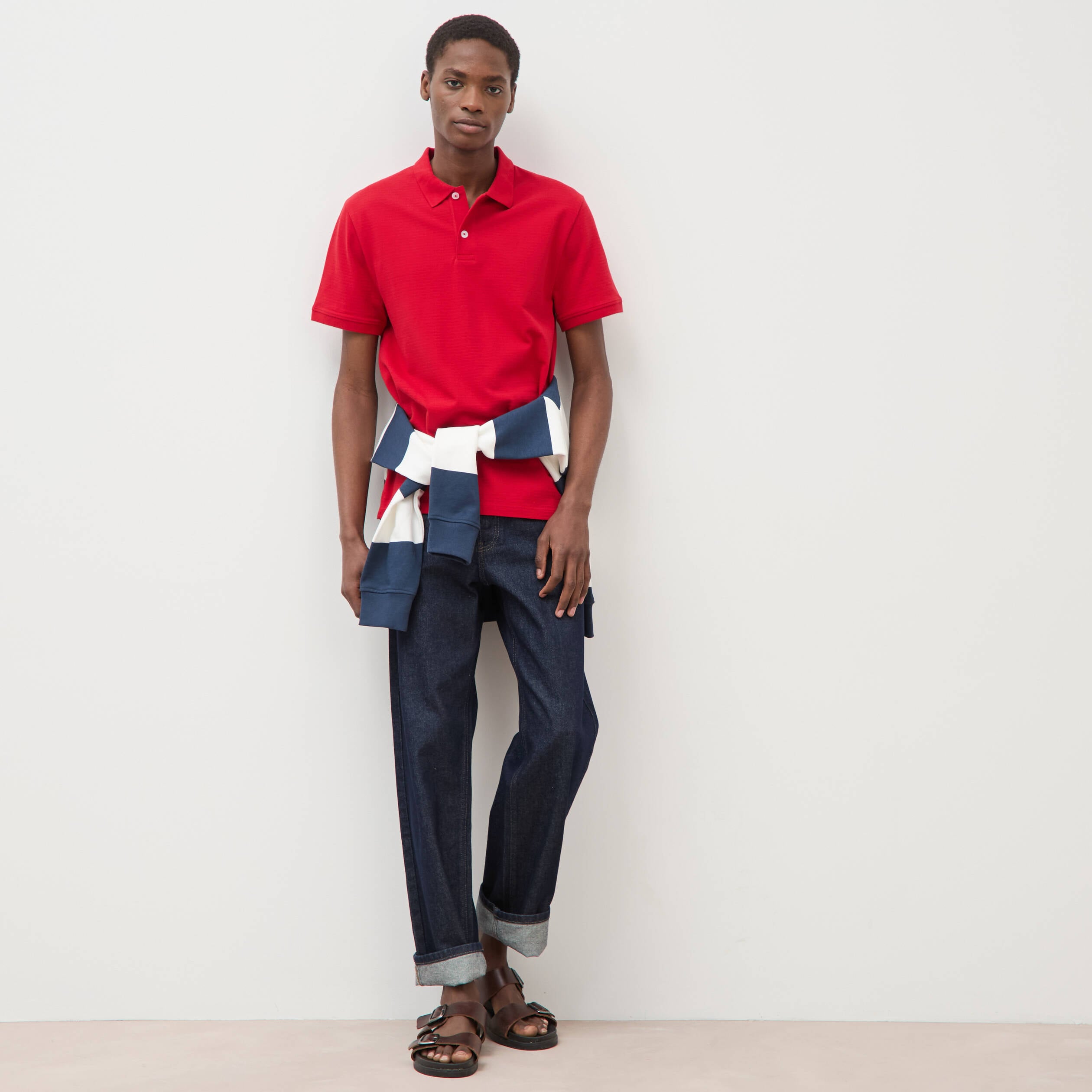 Polo cintr&eacute; en coton manches courtes rouge homme