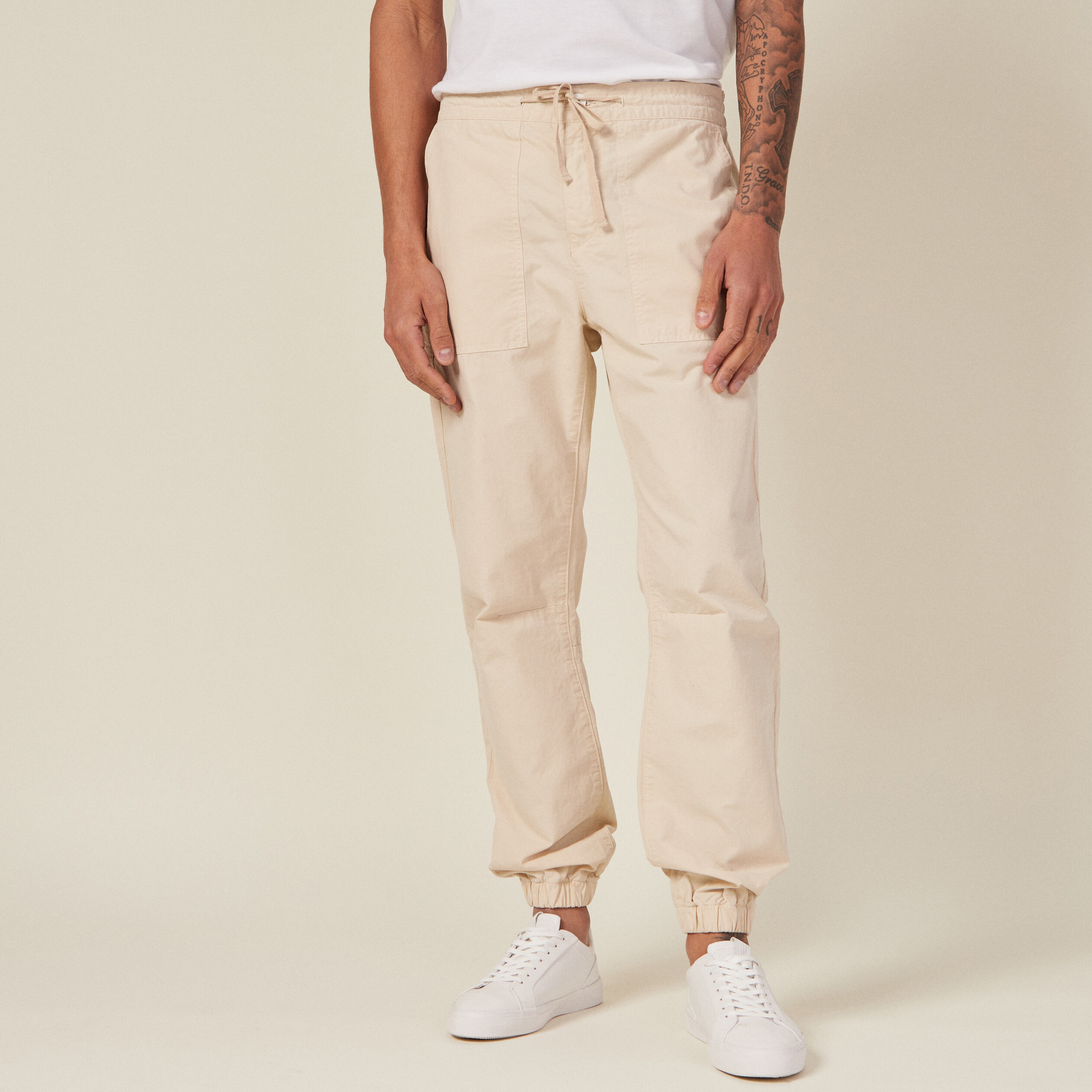 jogger droit bas resserre beige homme Jogger droit bas resserré beige homme