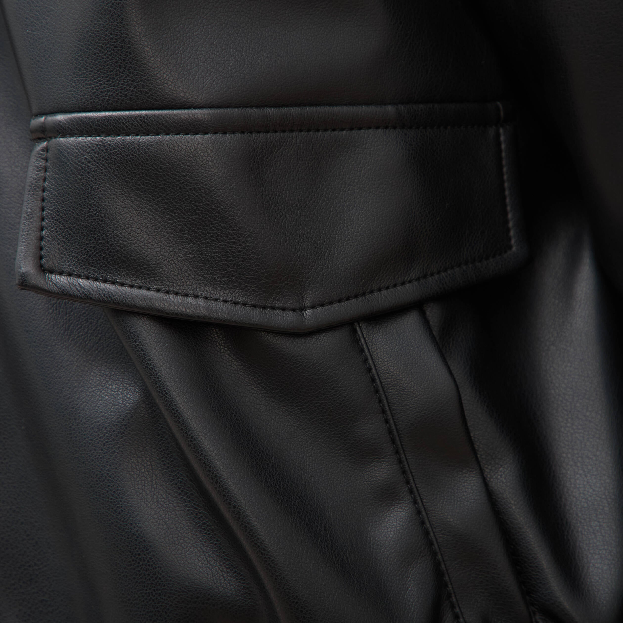 Blouson oversize manches longues noir femme
