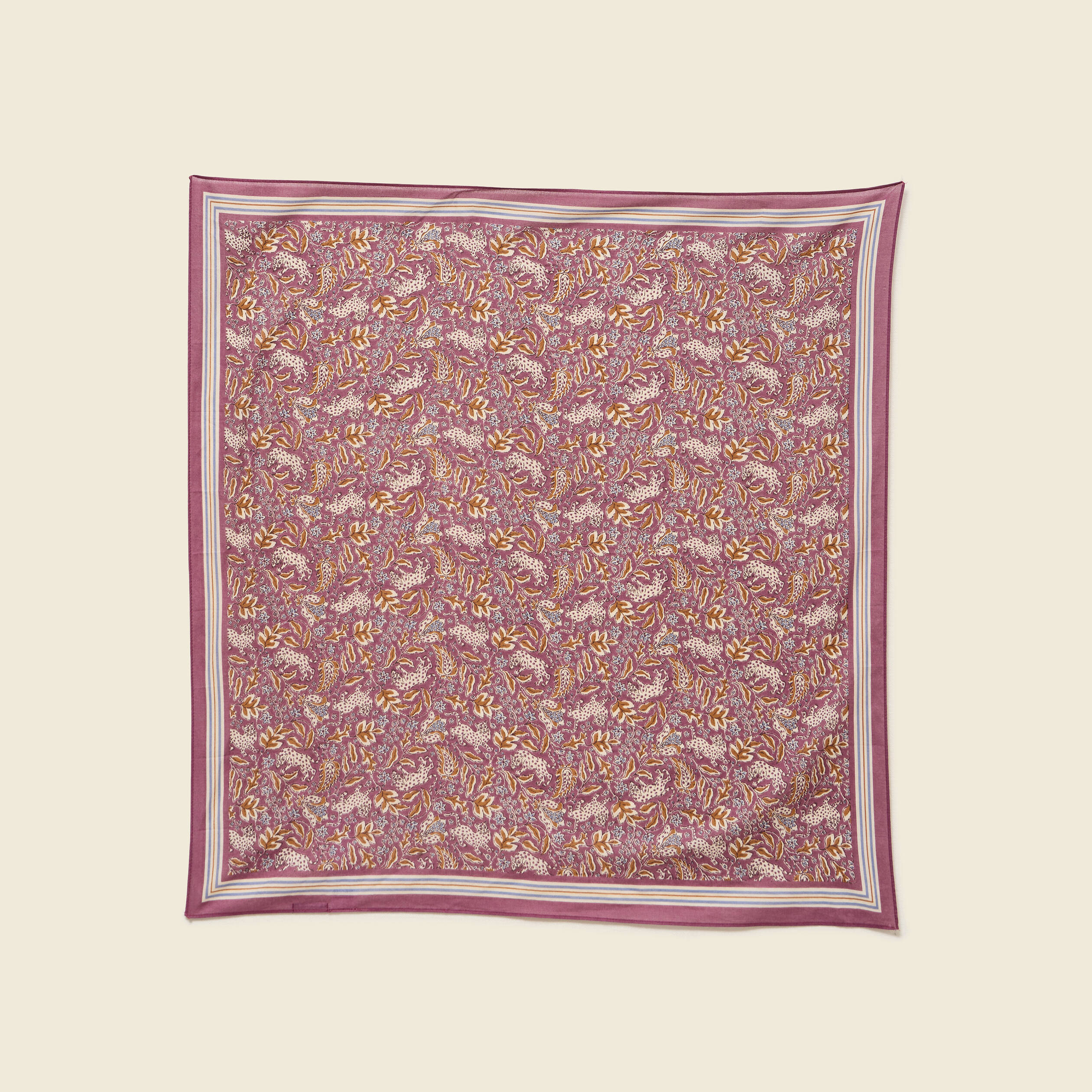 Foulard en coton satin&eacute; bordeaux femme
