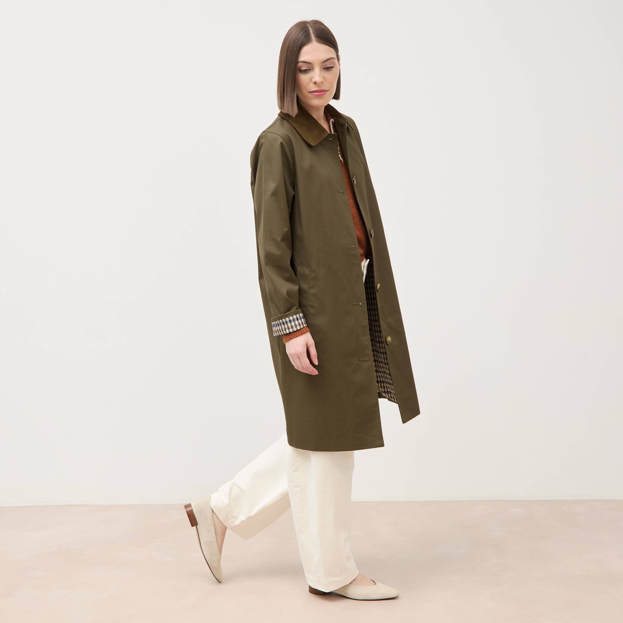 Trench droit long en coton doubl&eacute; vert kaki femme