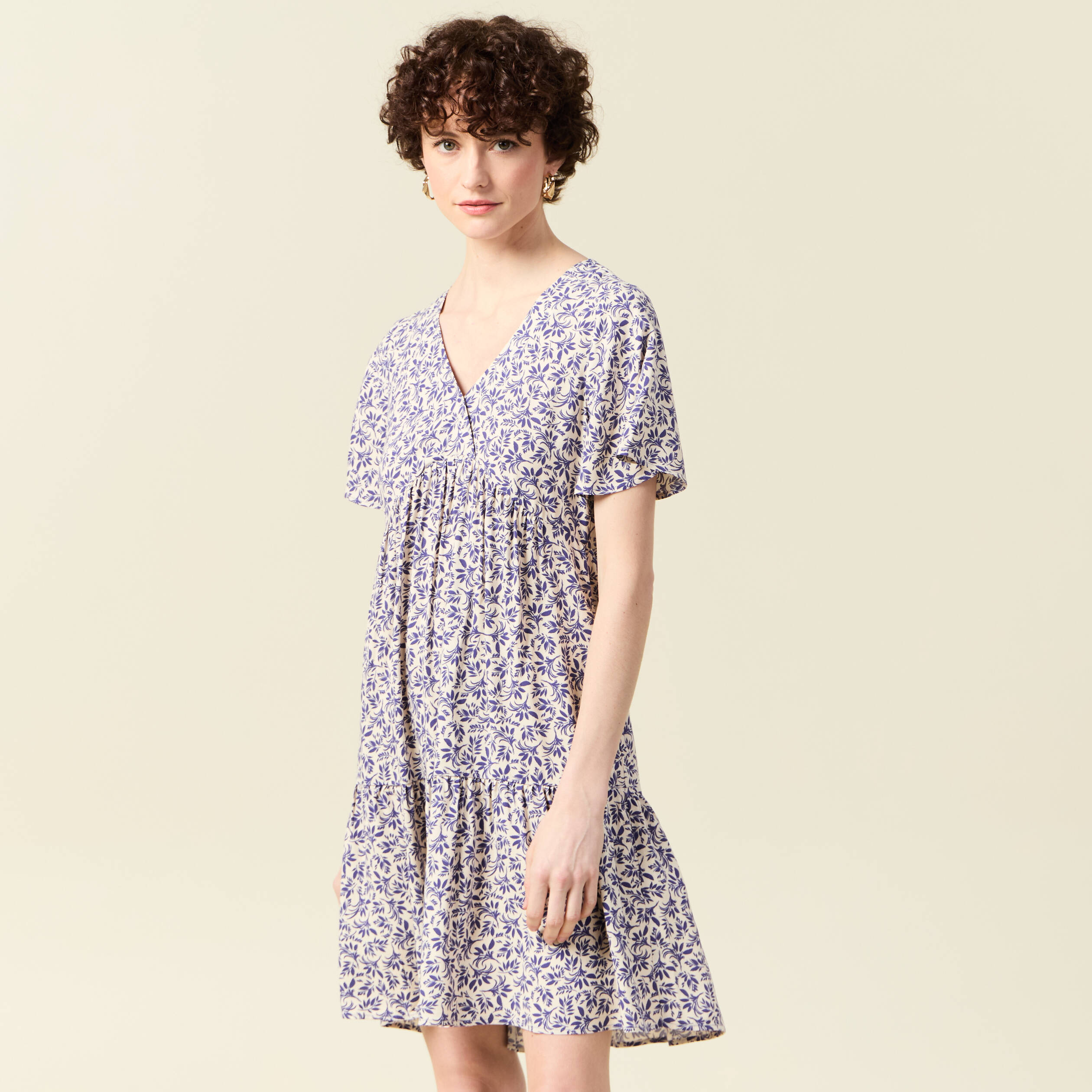 robe evasee manches courtes blanc femme Robe évasée manches courtes blanc femme