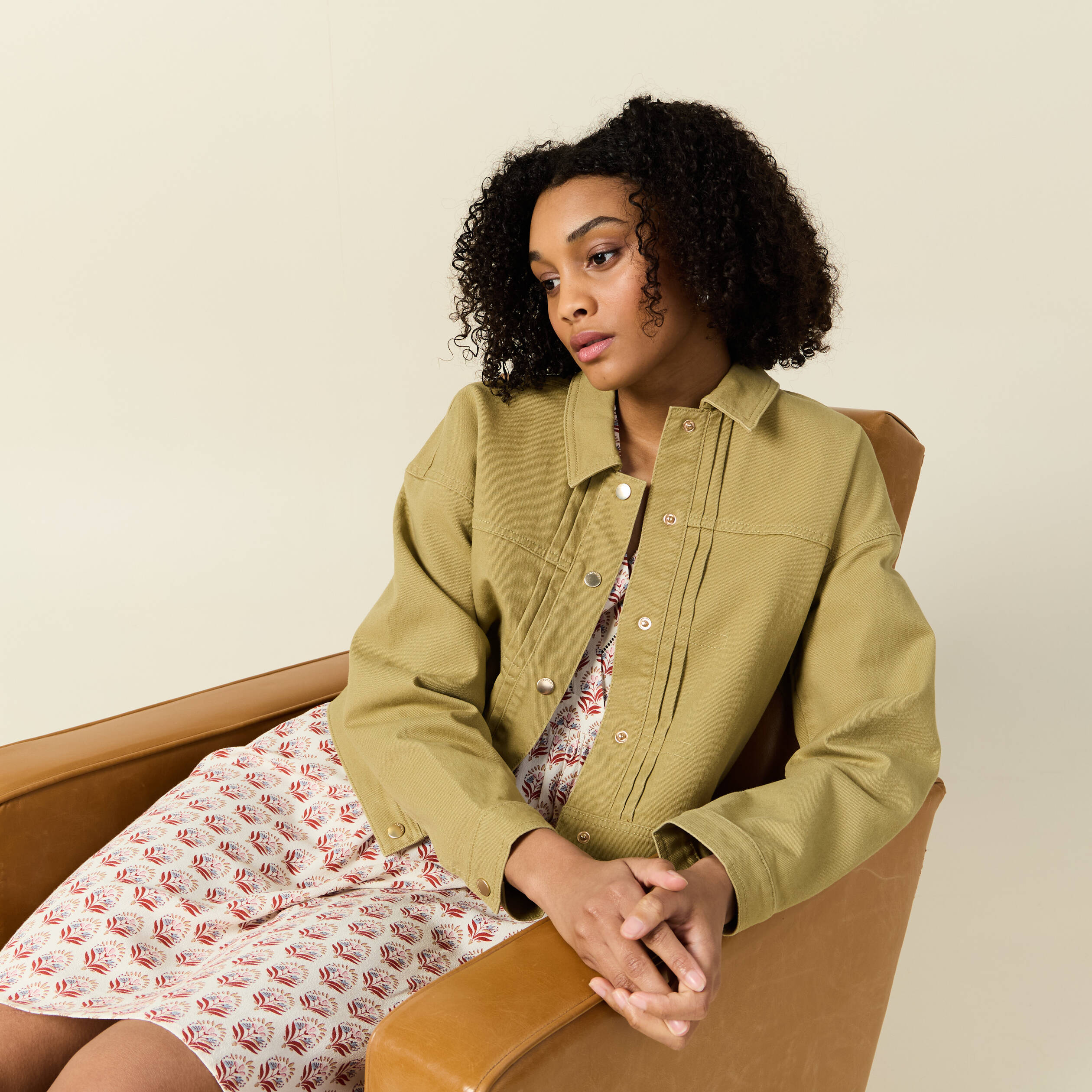 blouson boutonne vert olive femme Blouson boutonné vert olive femme