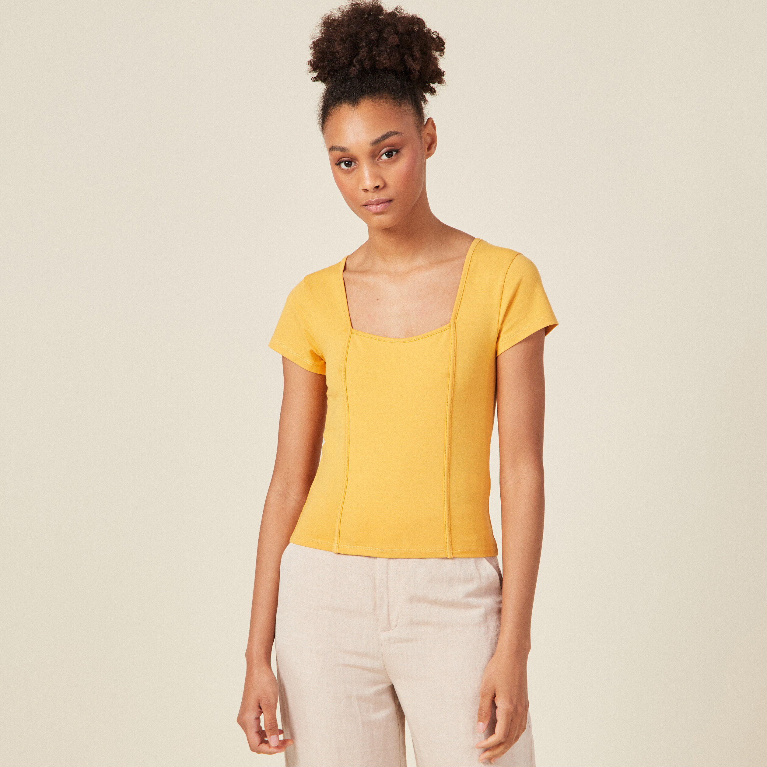 t shirt manches courtes jaune femme T-shirt manches courtes jaune femme